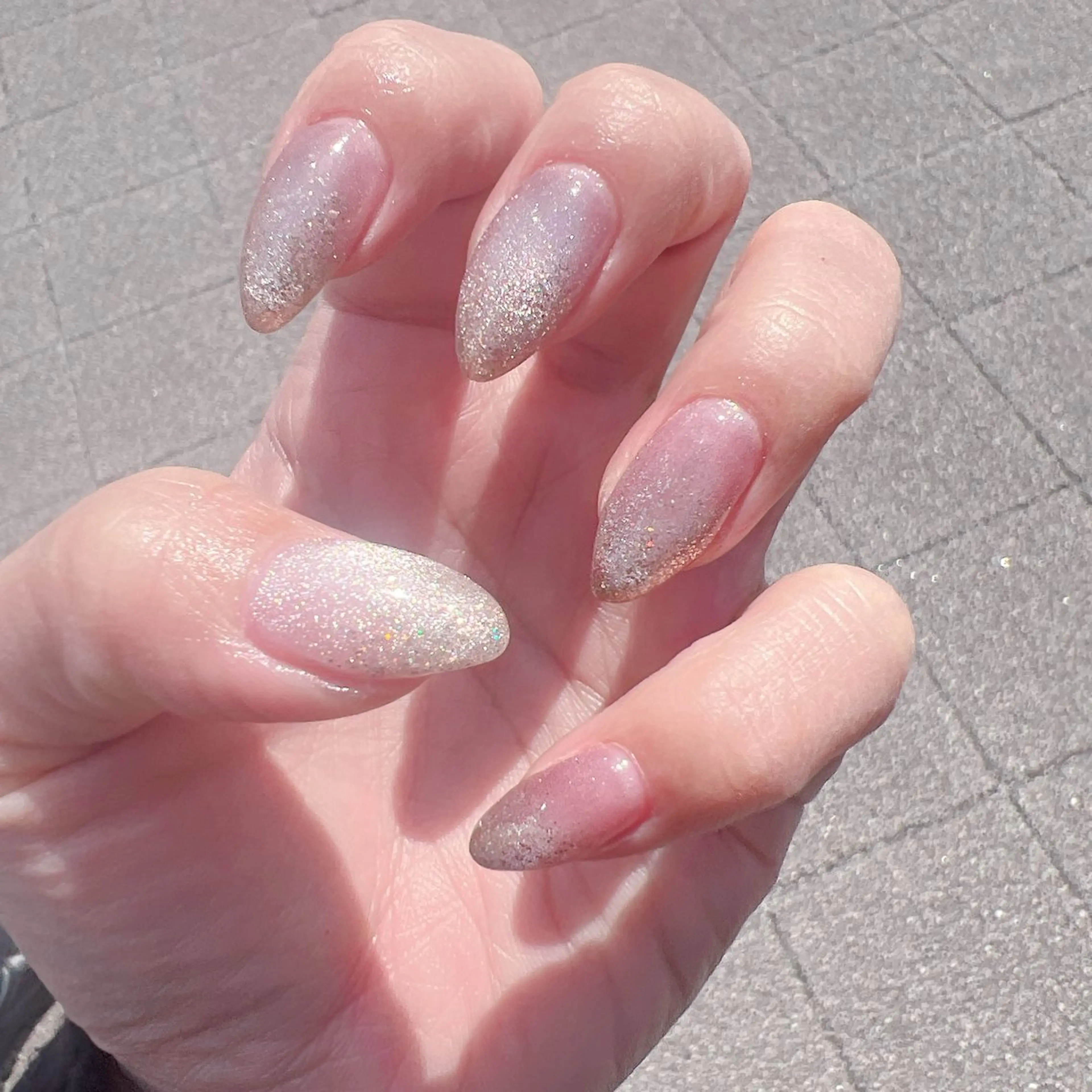 ネイル ハンドネイル Emi lyのネイルデザイン