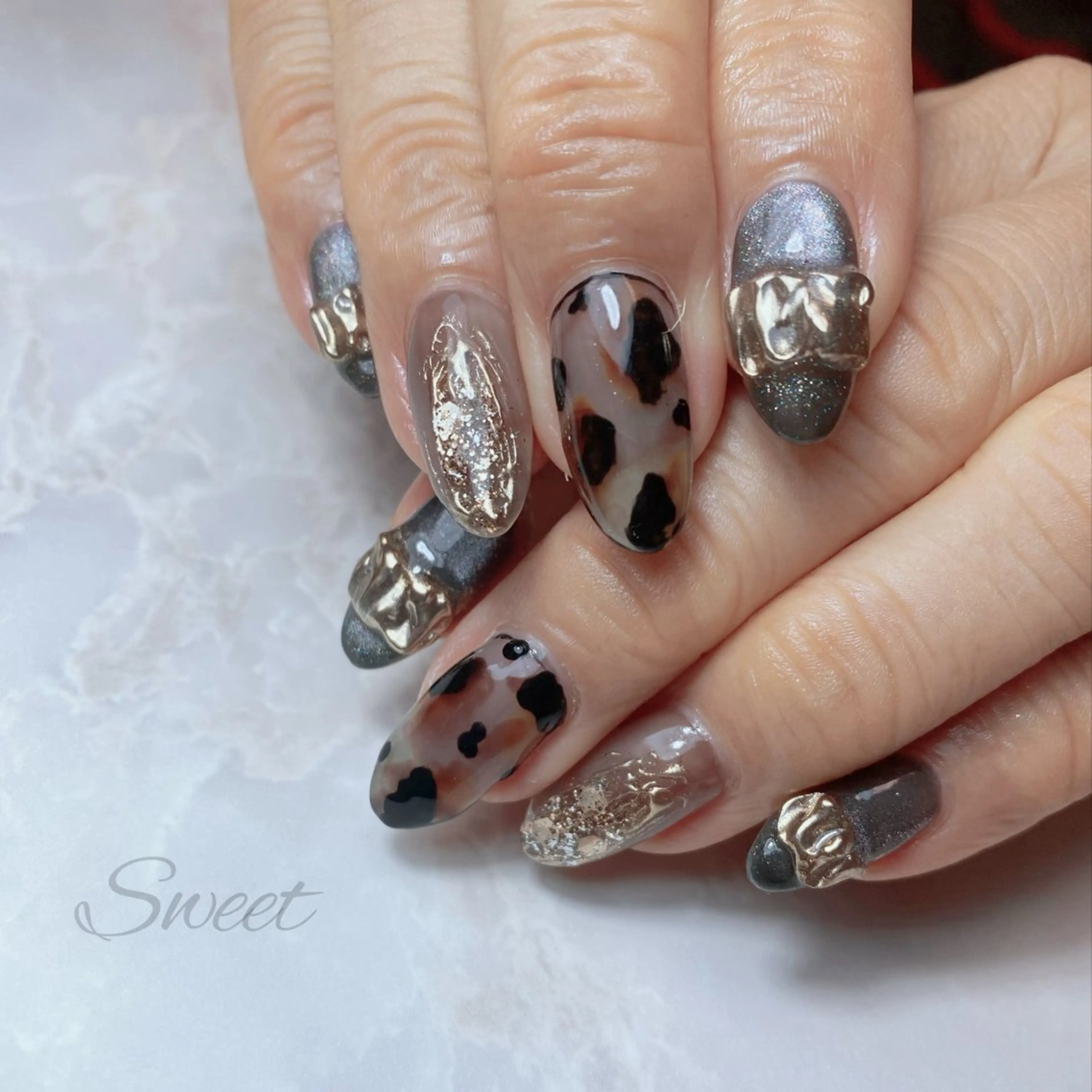 ネイル sweet 仲野陽子のネイルデザイン