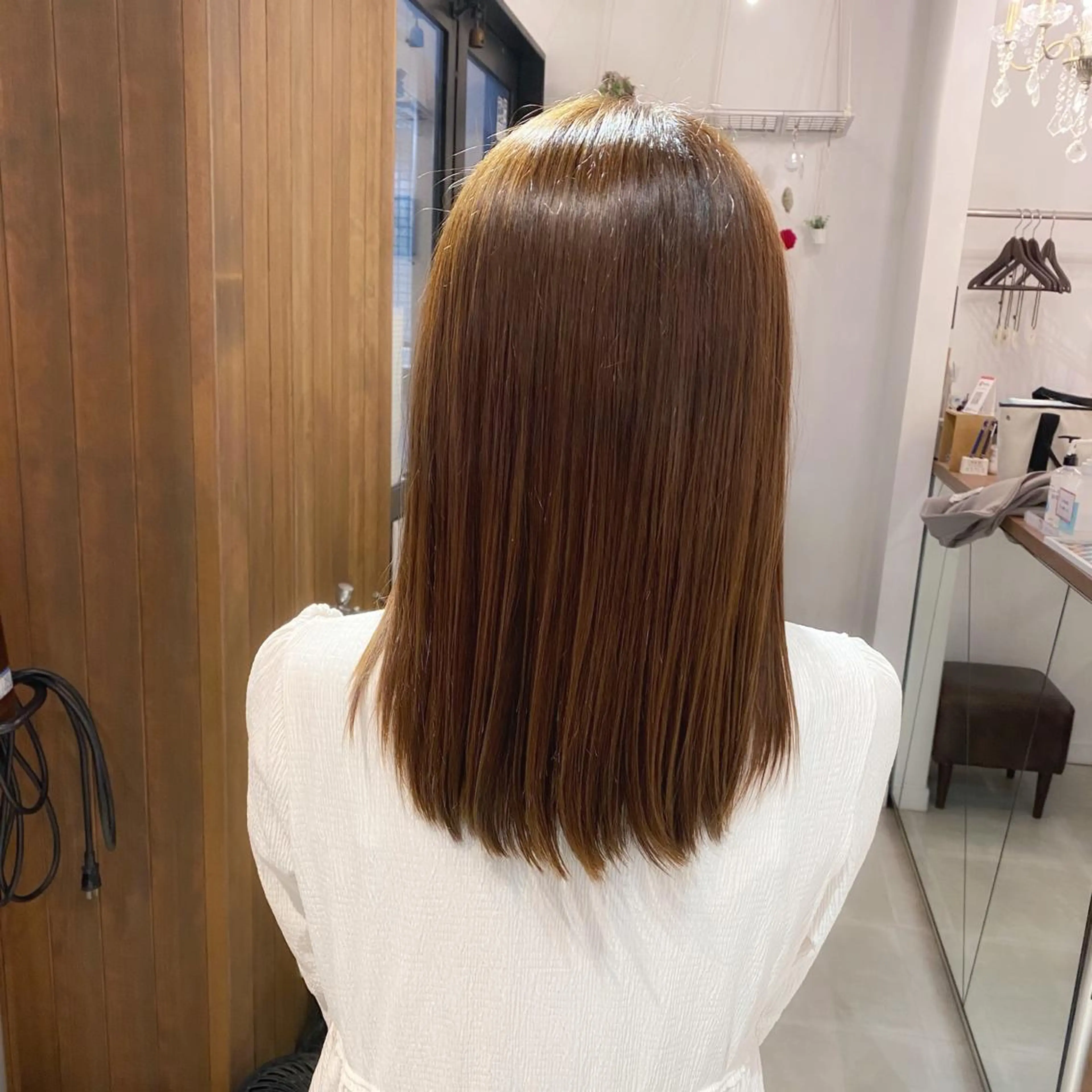 セミロング 髪質改善 トリートメント 酸熱トリートメント SALOWIN 池袋Suite店所属・髪質改善特化 安東駿介のヘアスタイル