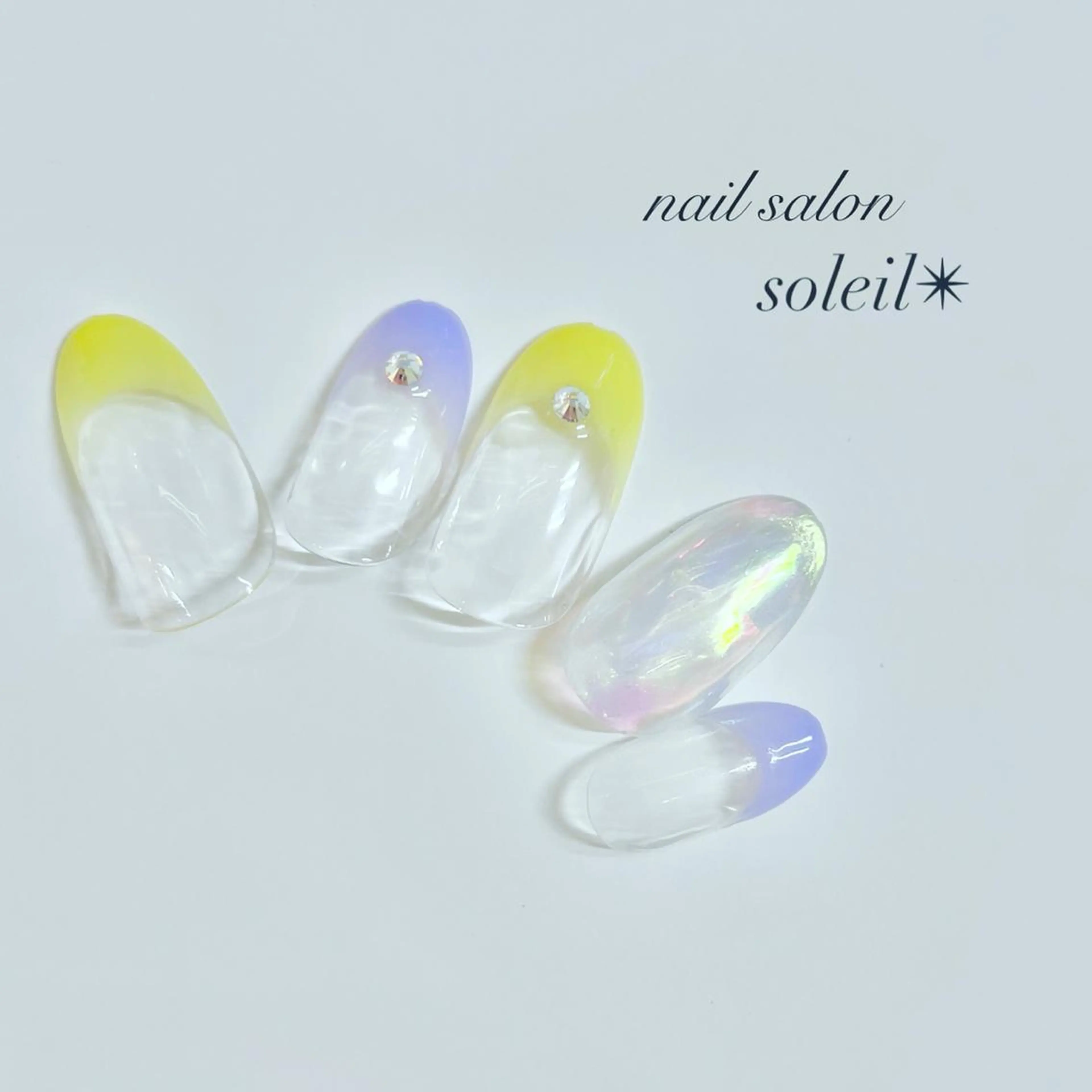 ネイル ブルー 桜ネイル フレンチネイル ジェルネイル 氷ネイル・うるうるネイル 粟津 美紀のネイルデザイン