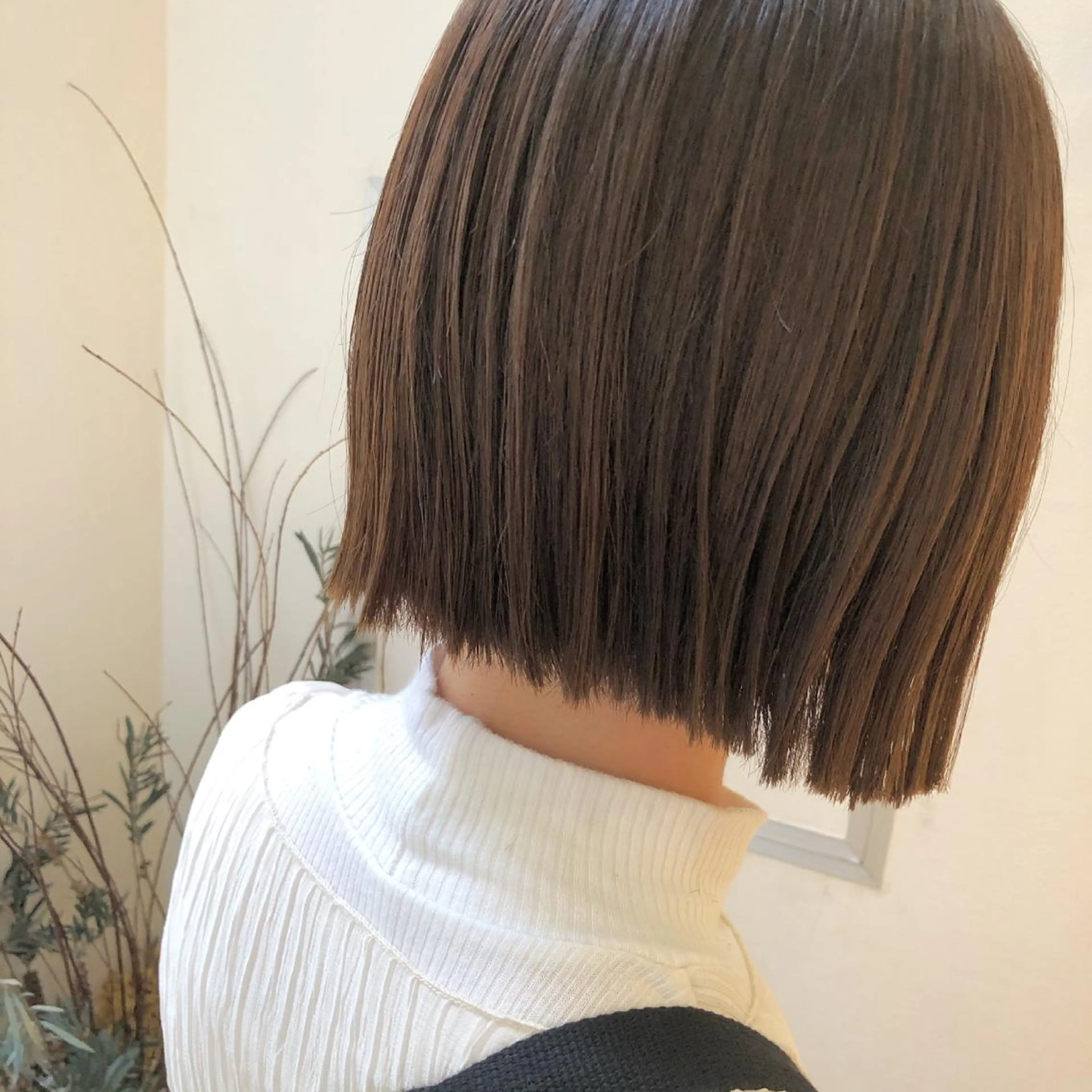 ショート 切りっぱなしボブ ボブ roan多々良店所属・mizuki roan多々良店のヘアスタイル