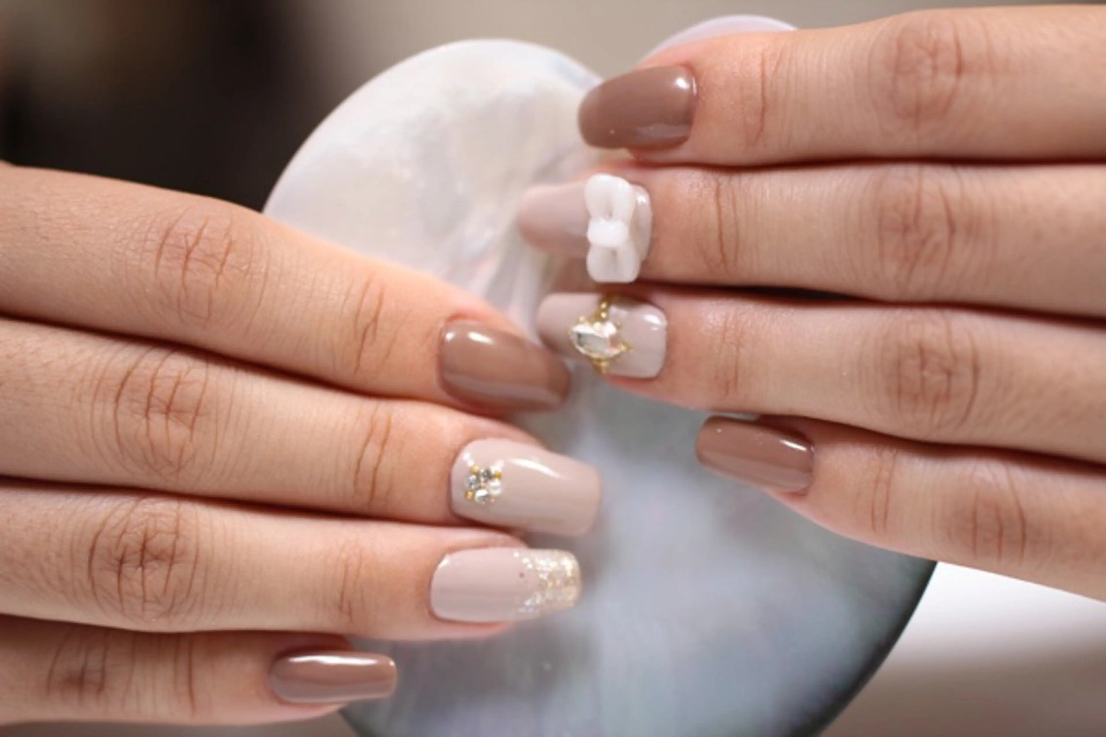 ネイル ジェルネイル ママリンド　志村坂上店所属・しみ えんのネイルデザイン