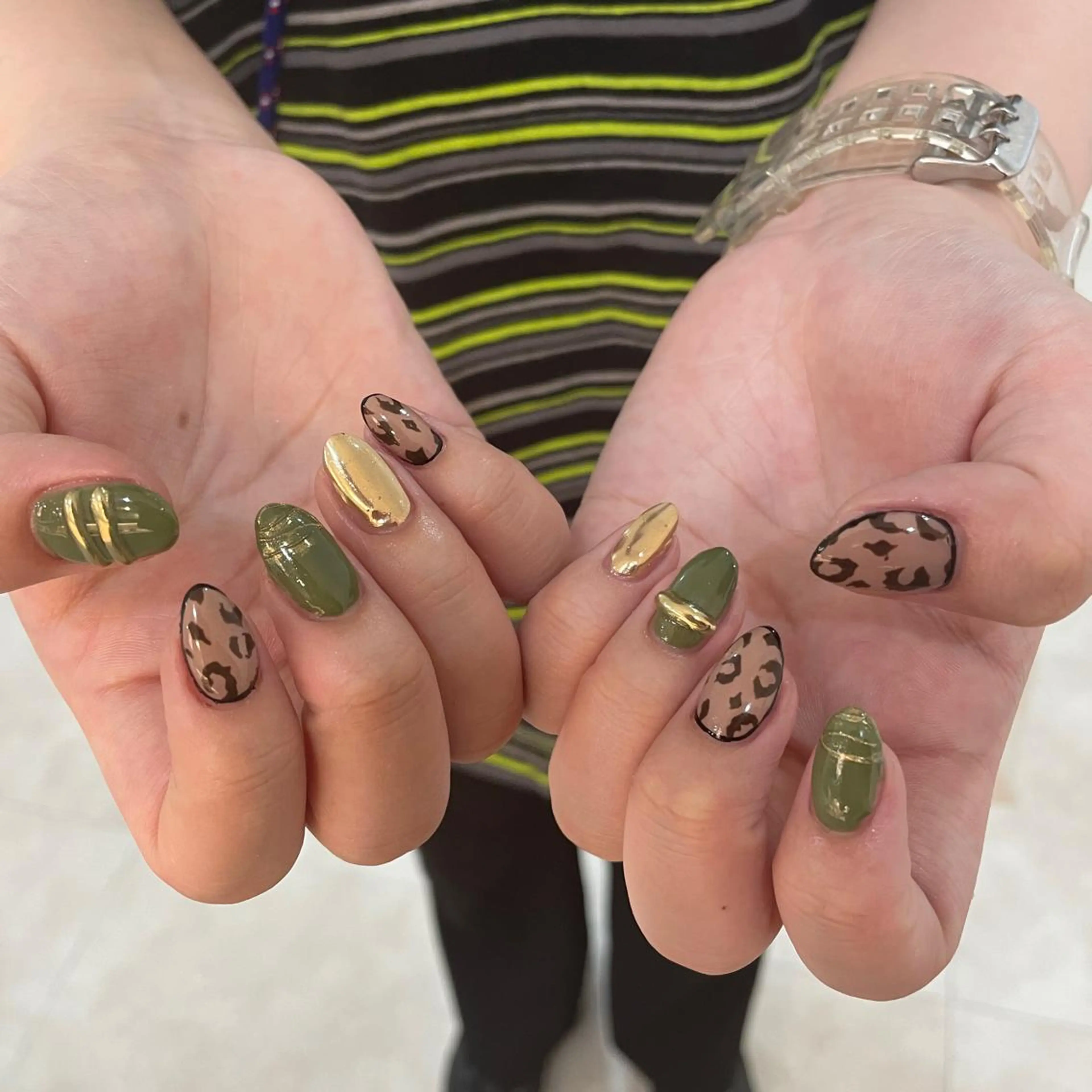 ネイル 栗田 ゆう子のネイルデザイン