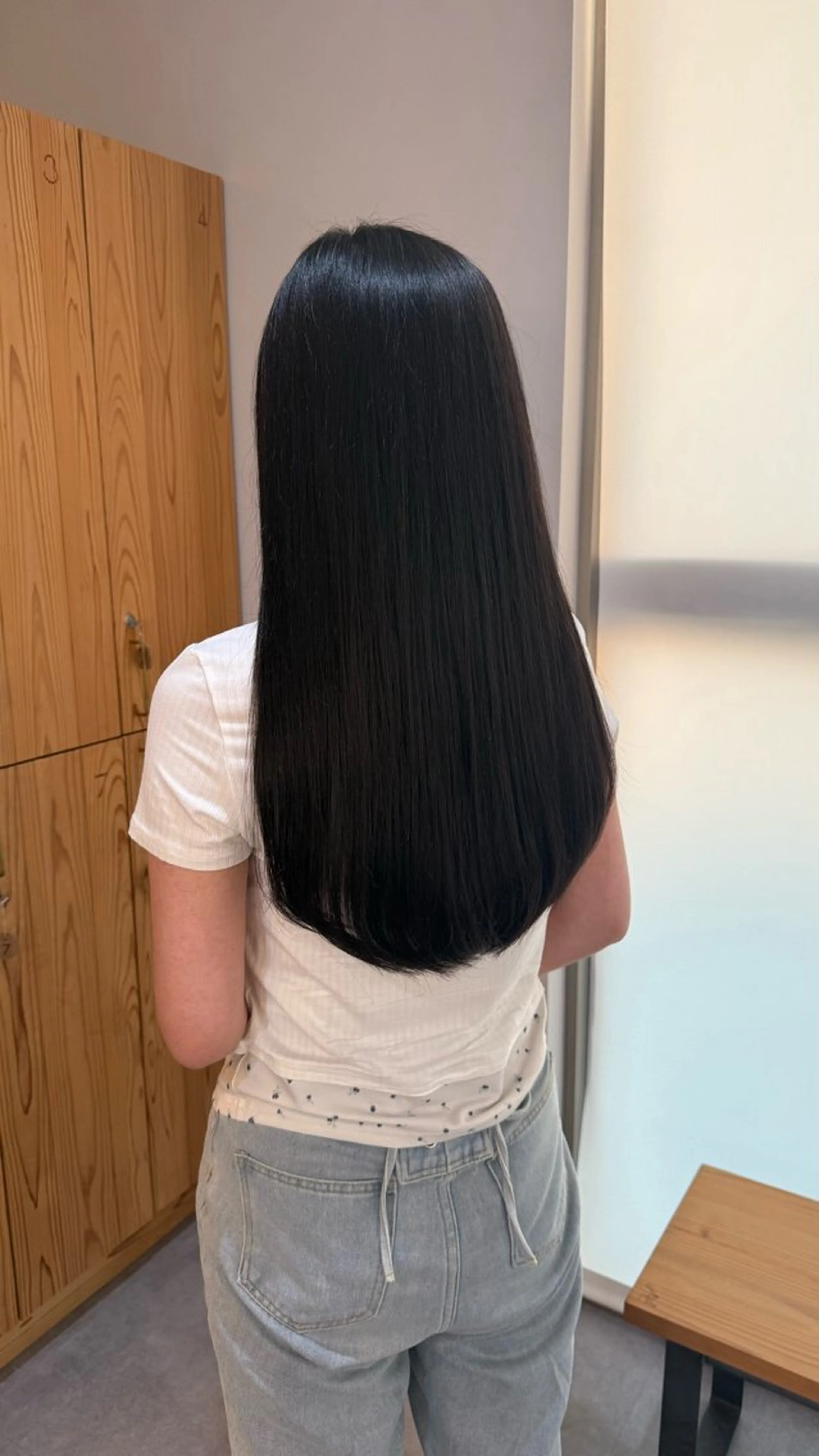ロング レイヤーカット Kulm by luccica所属・Fuka/ レディースカットのヘアスタイル