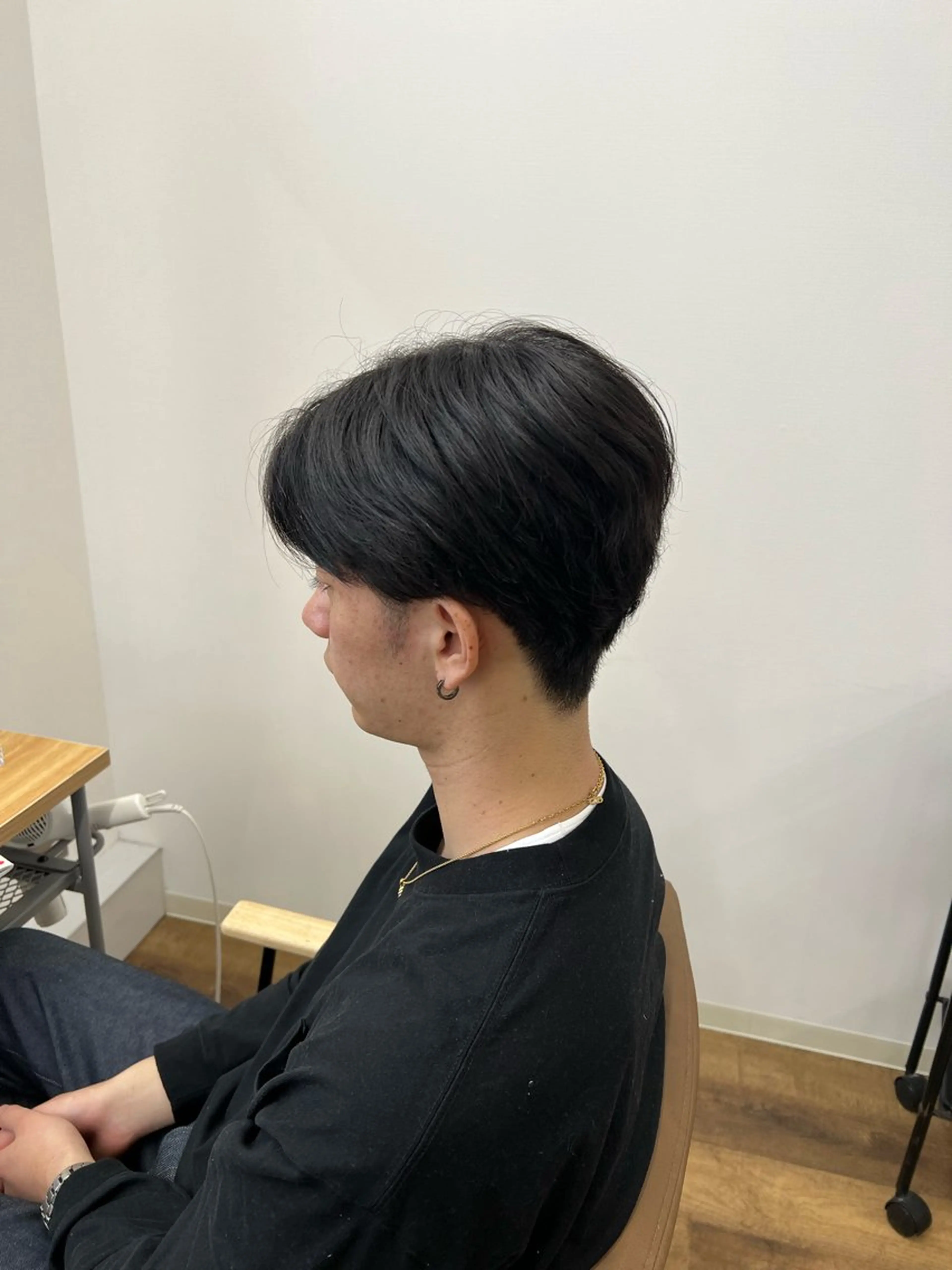 《男性限定》カット+シャンプー　(営業時間中は1100円)  営業後は0円の写真