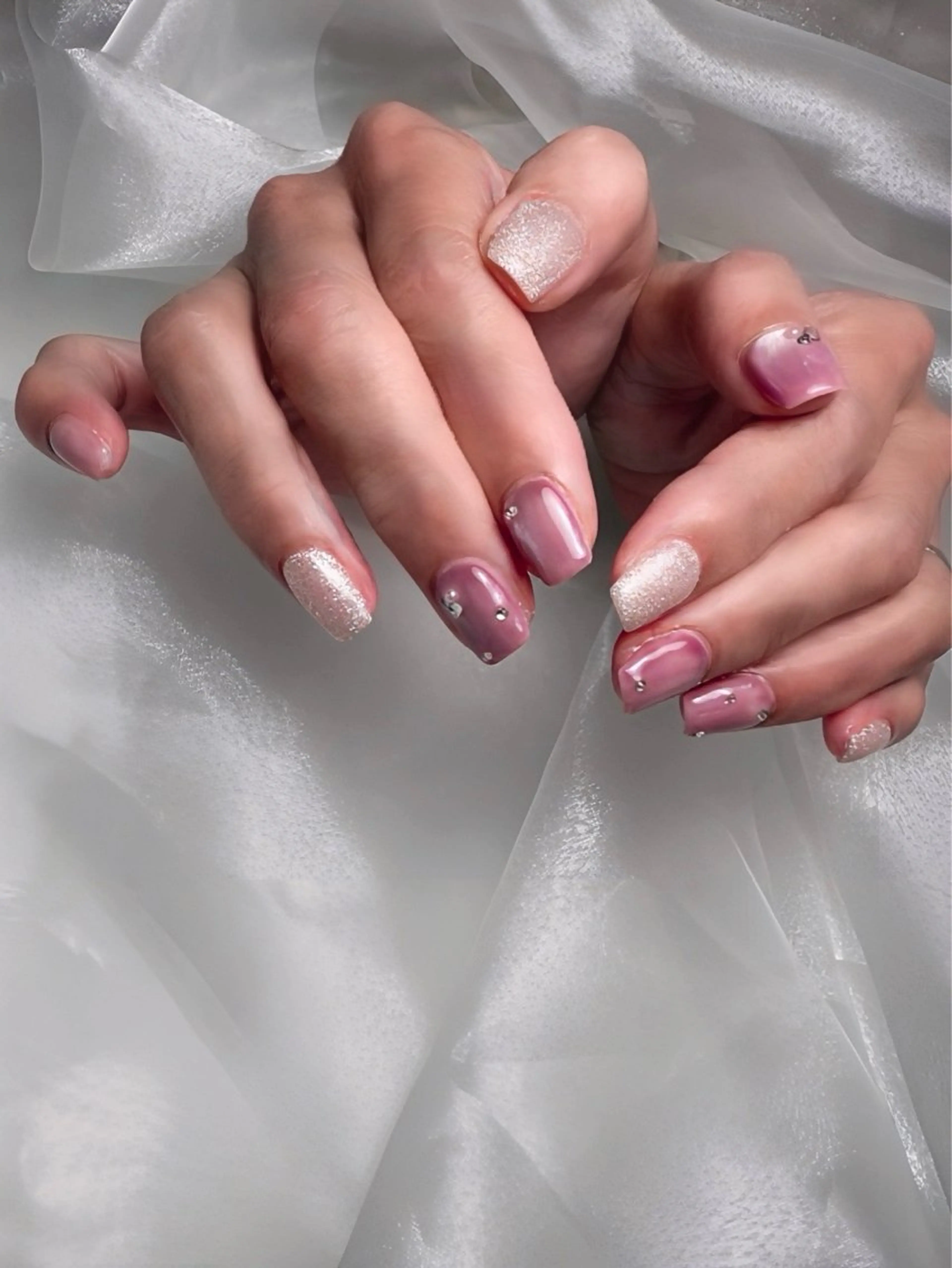 ネイル ハンドネイル ニュアンス🌿‬ Aivy./アイビーのネイルデザイン