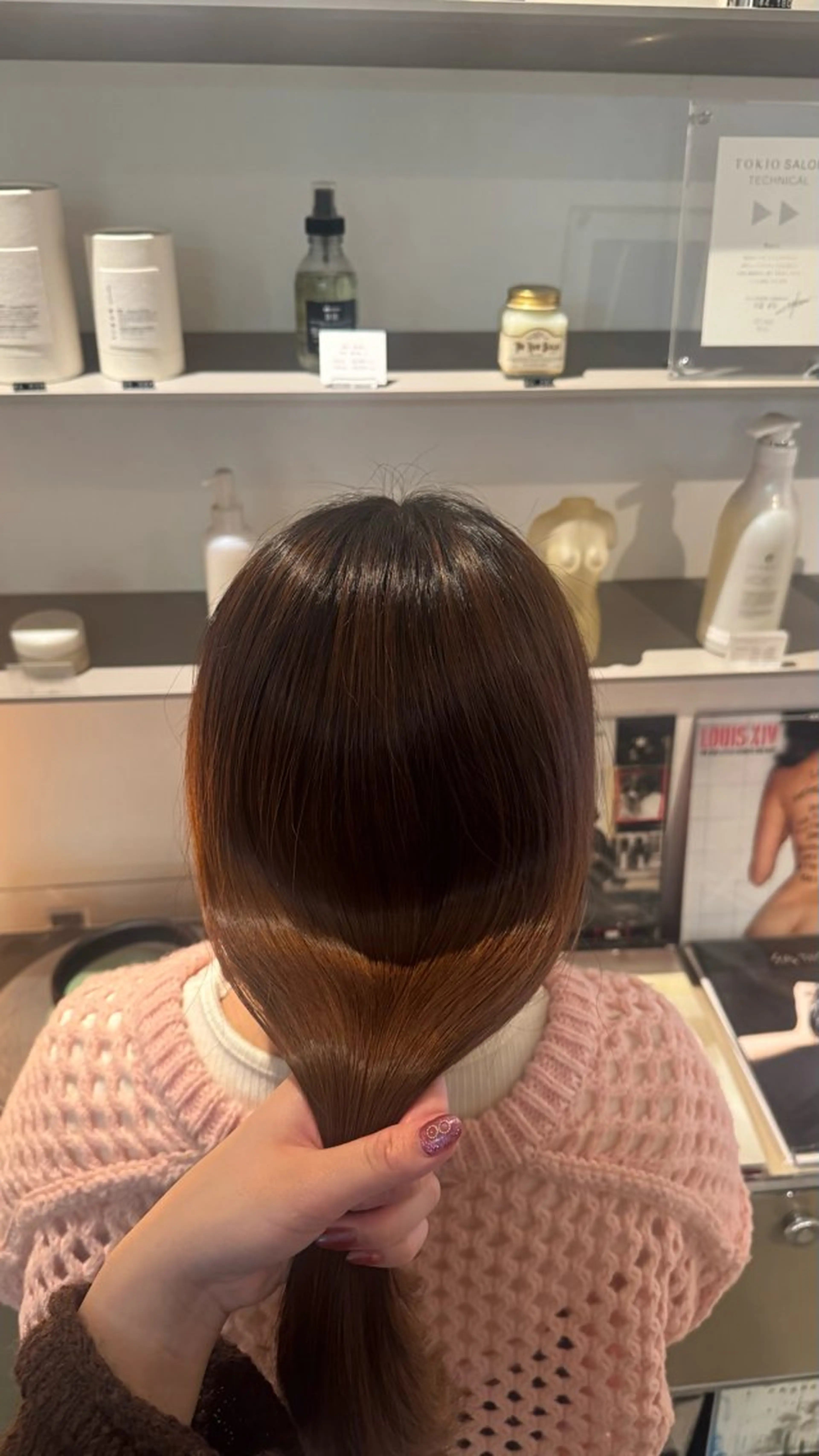 ロング トリートメント Tsukasa/ 透明感 　寒色カラーのヘアスタイル