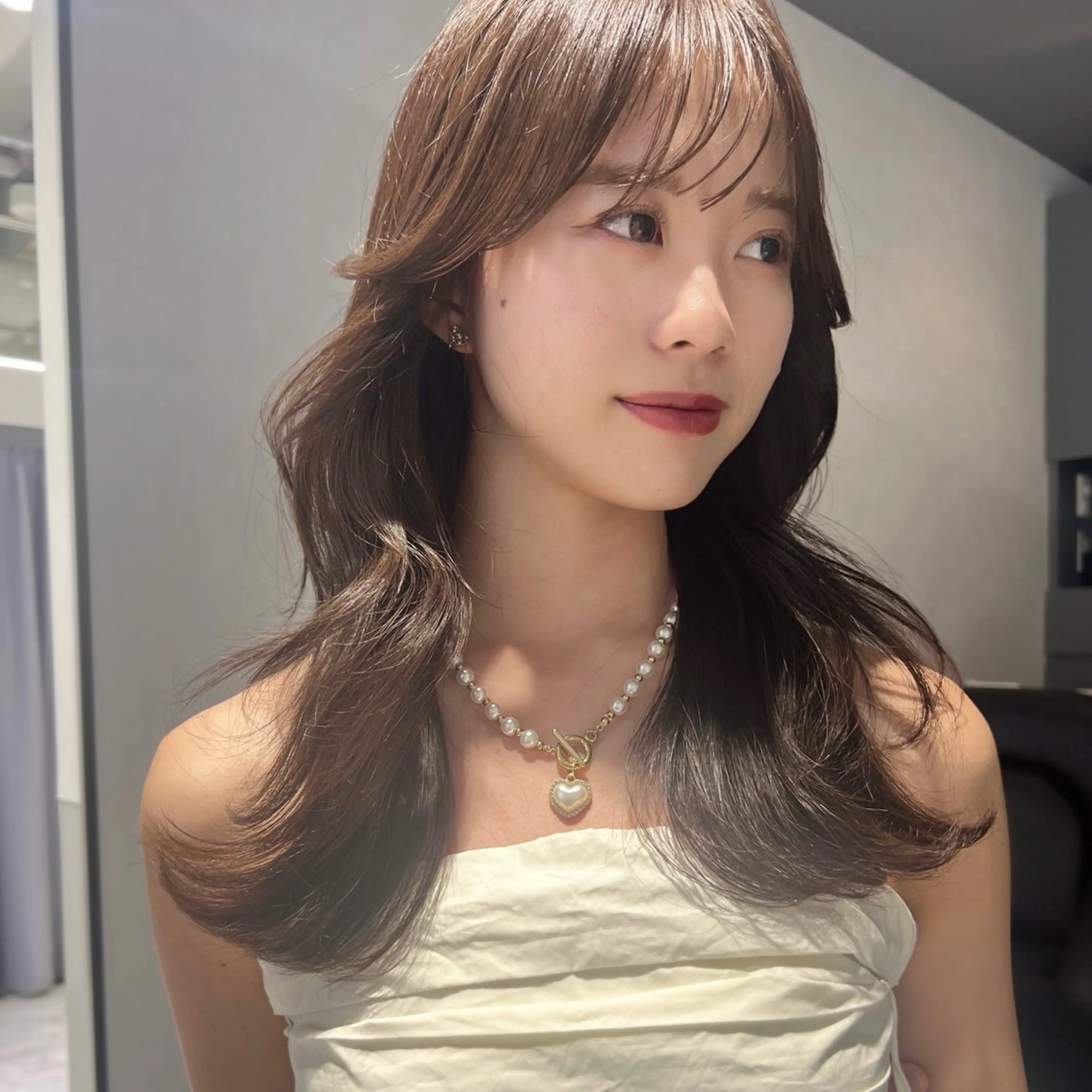 セミロング カット ヘアカラー トリートメント 韓国モテhair🍑 momoのヘアスタイル