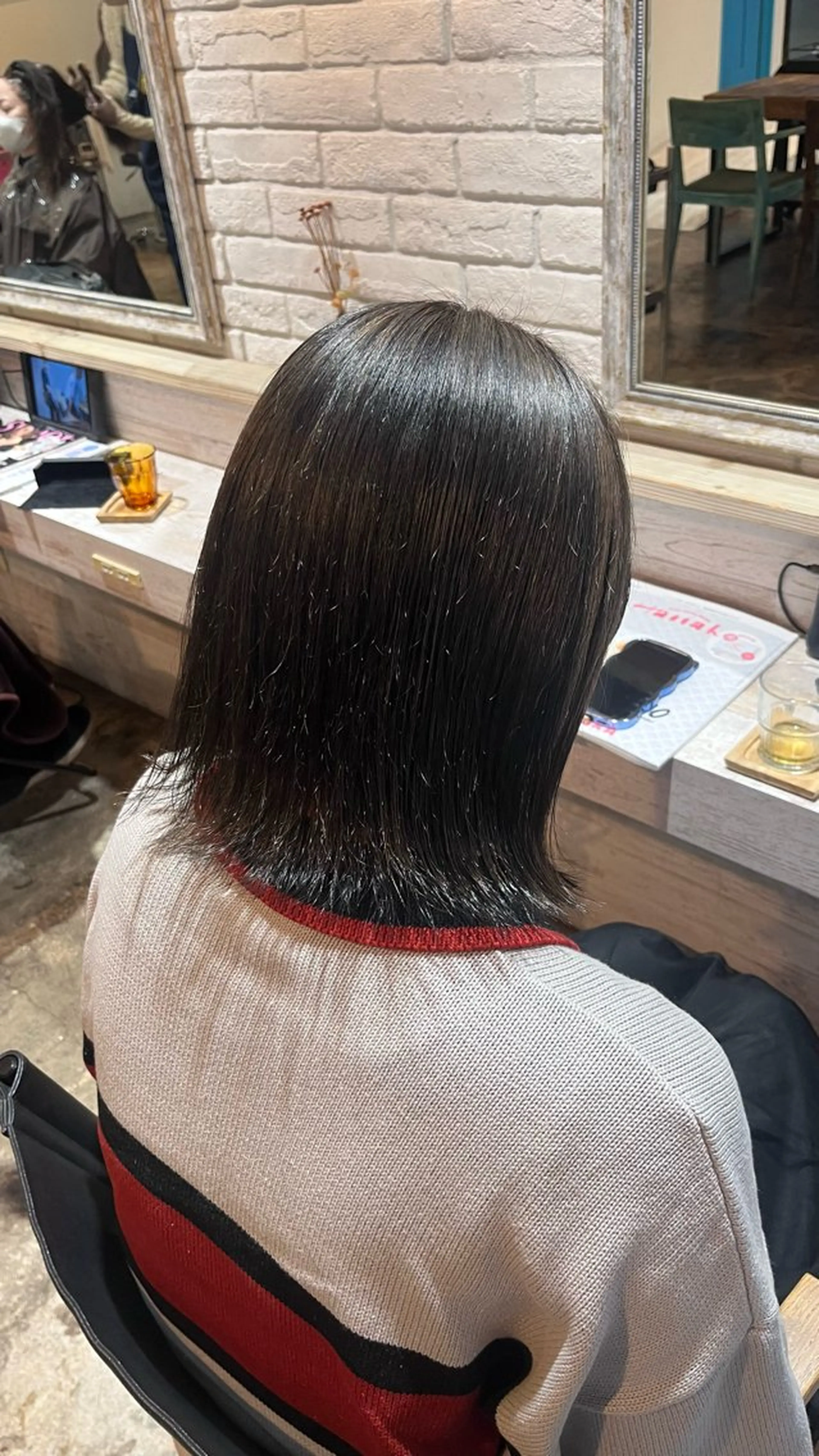 ミディアム カラー ブリーチ グレージュ カット ヘアカラー トリートメント 透明感カラー/パーマ 🌀アオノアユミのヘアスタイル