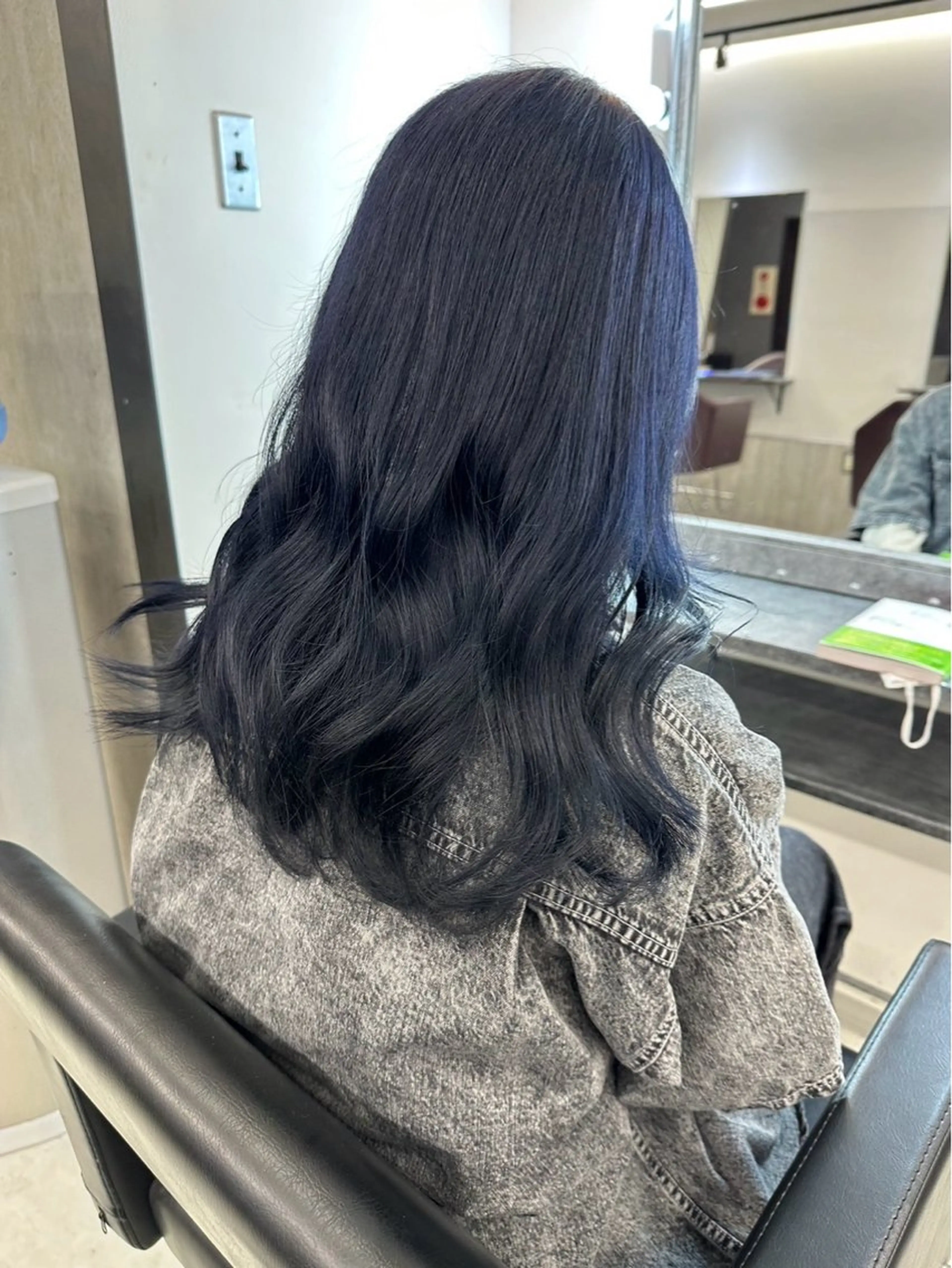ロング カラー カット ヘアカラー トリートメント バレイヤージュ/ ミルクティーベージュのヘアスタイル