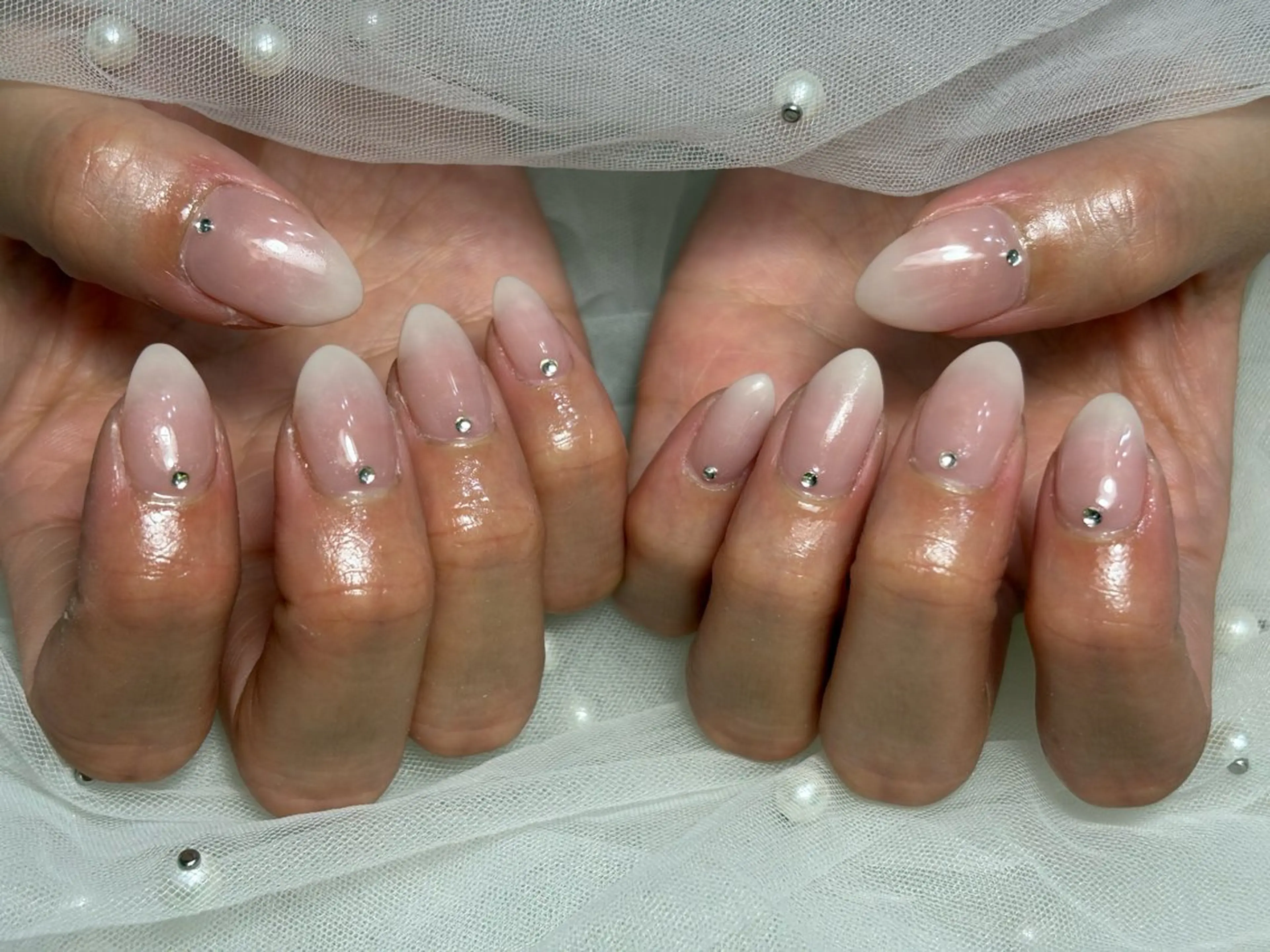 ネイル ハンドネイル フットネイル ✴︎ Delightのネイルデザイン