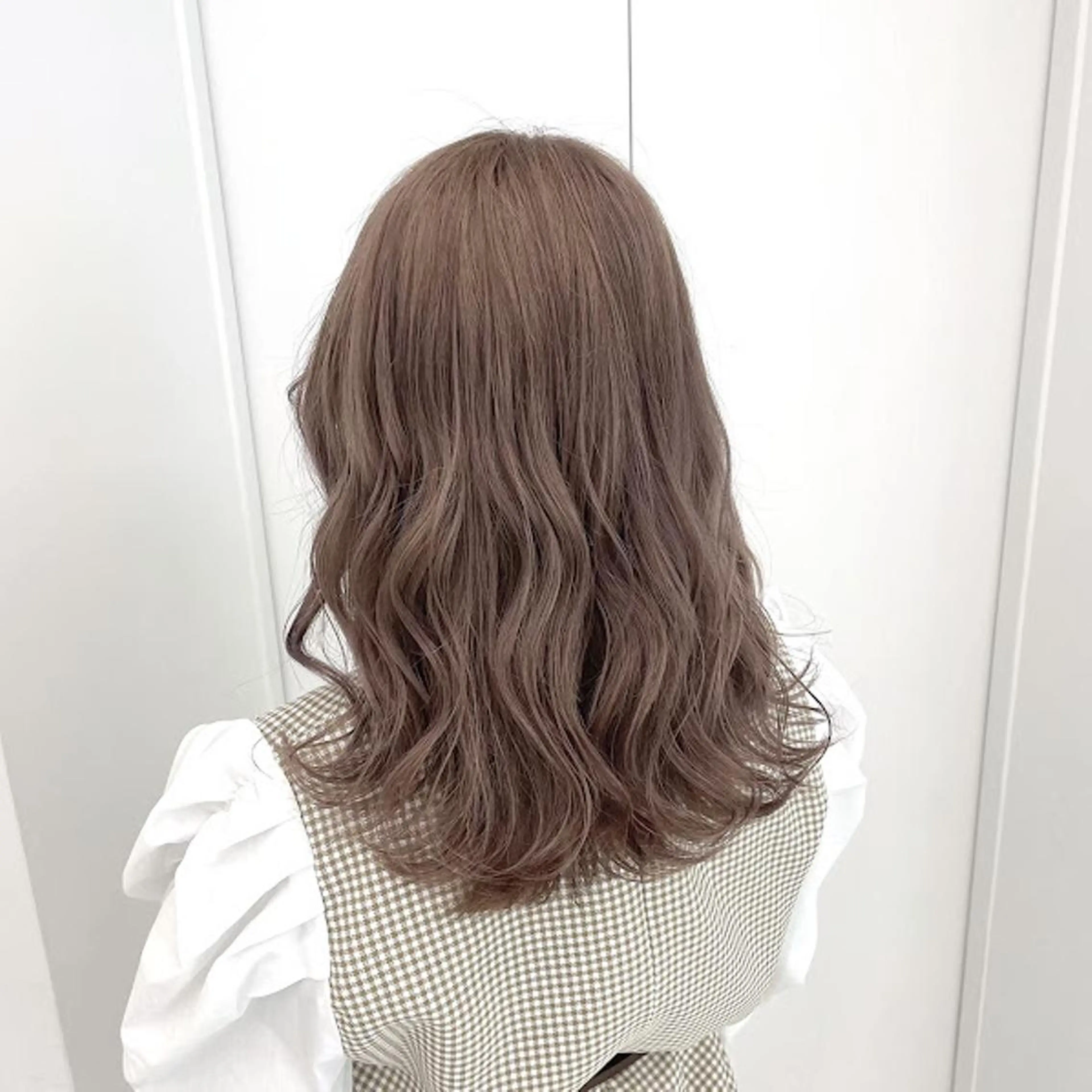 カラー 🪽THEATER 表参道🪽のヘアスタイル