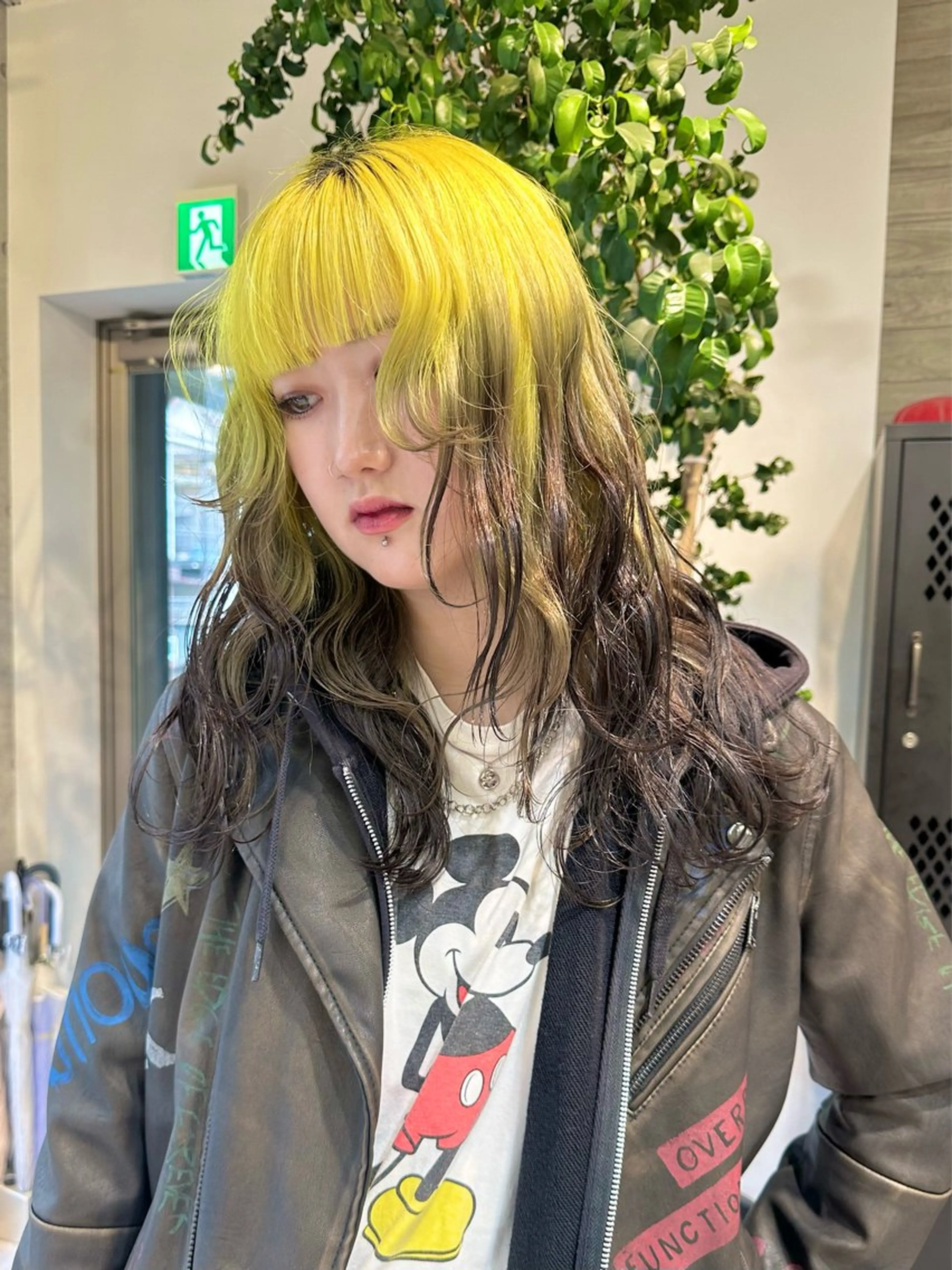 セミロング カラー ヘアカラー トリートメント ヘッドスパ ヘアセット kai .のヘアスタイル