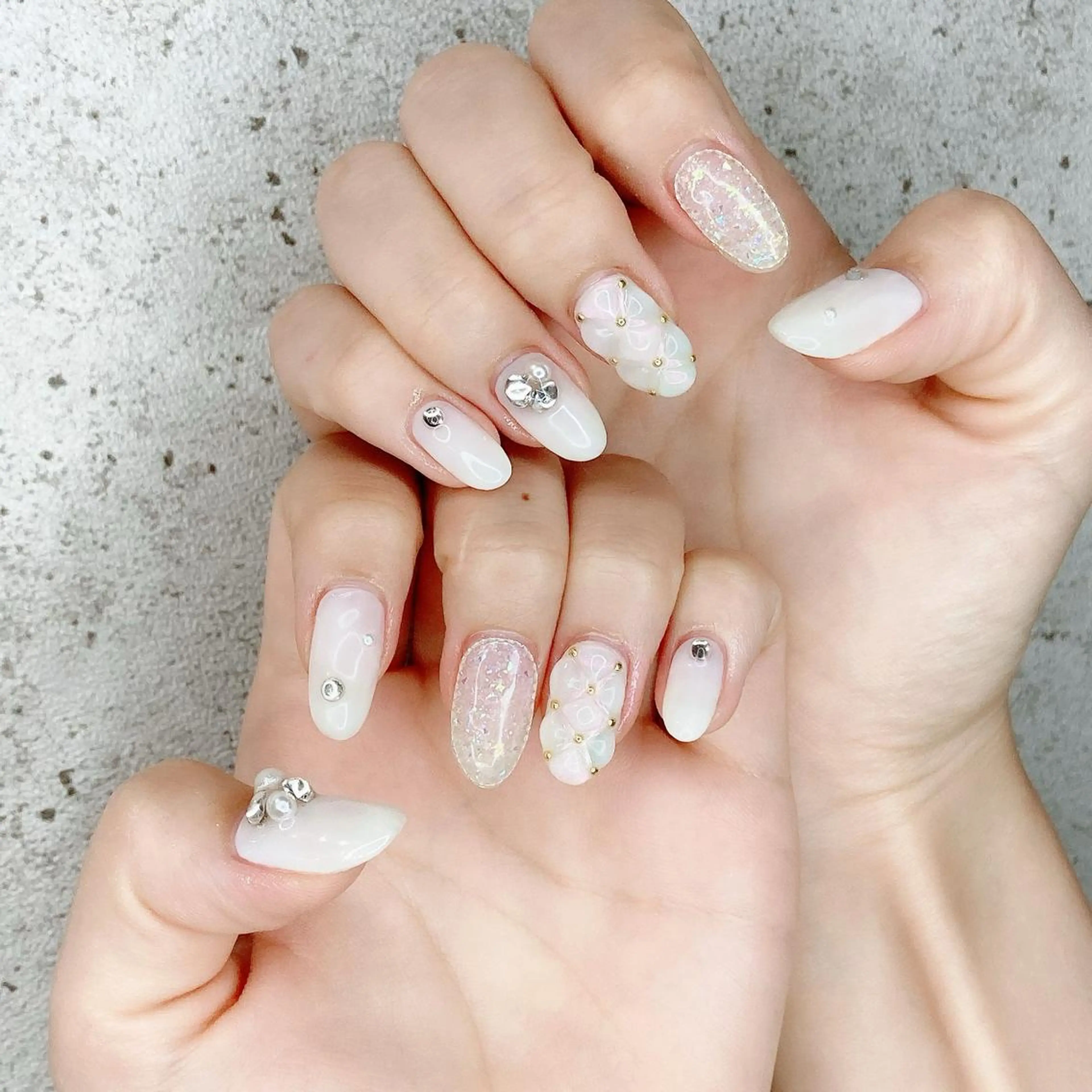 ネイル ジェルネイル キラキラネイル パラジェル ストーンネイル 夏ネイル ハンドネイル Nail Kのネイルデザイン