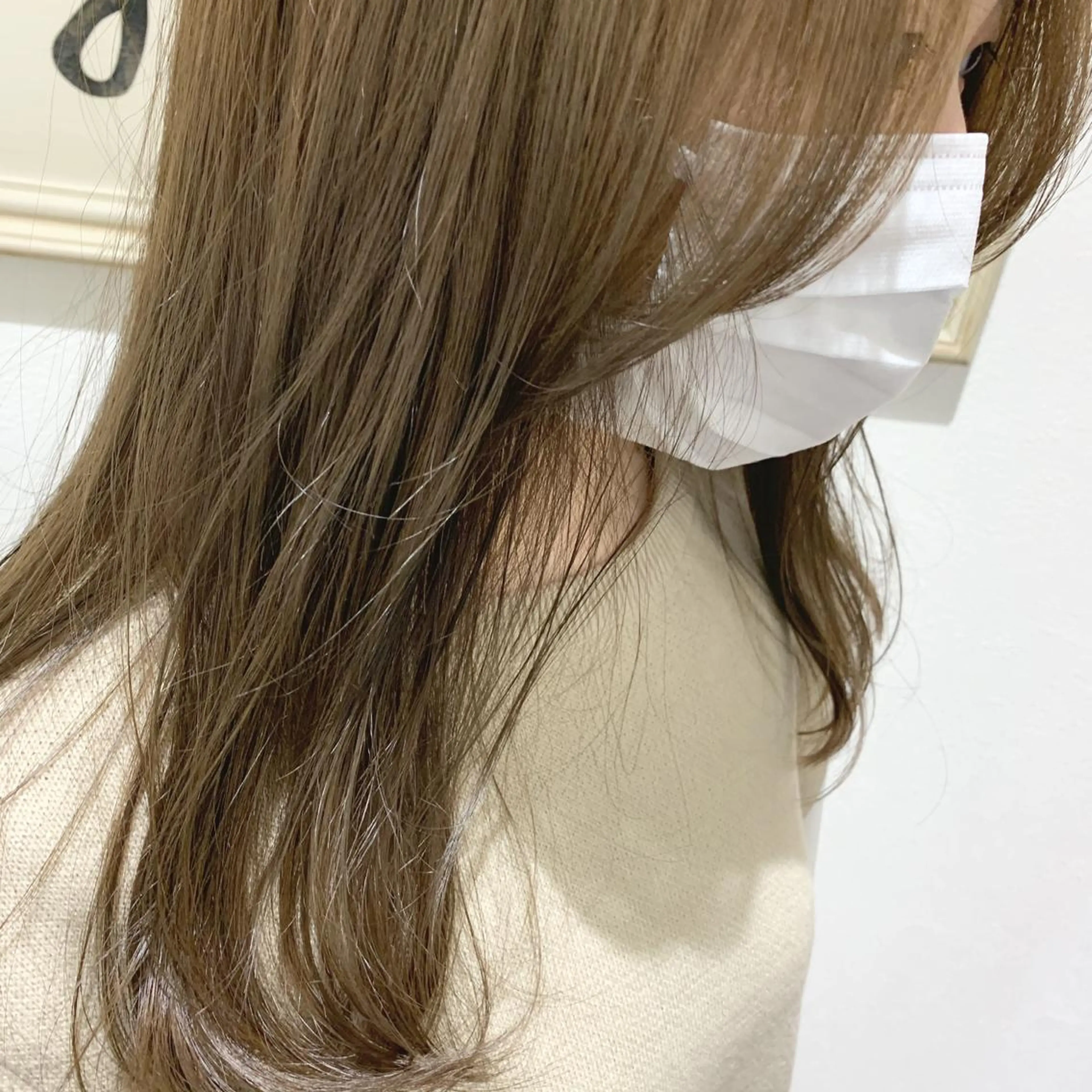 カラー キクチ リオのヘアスタイル