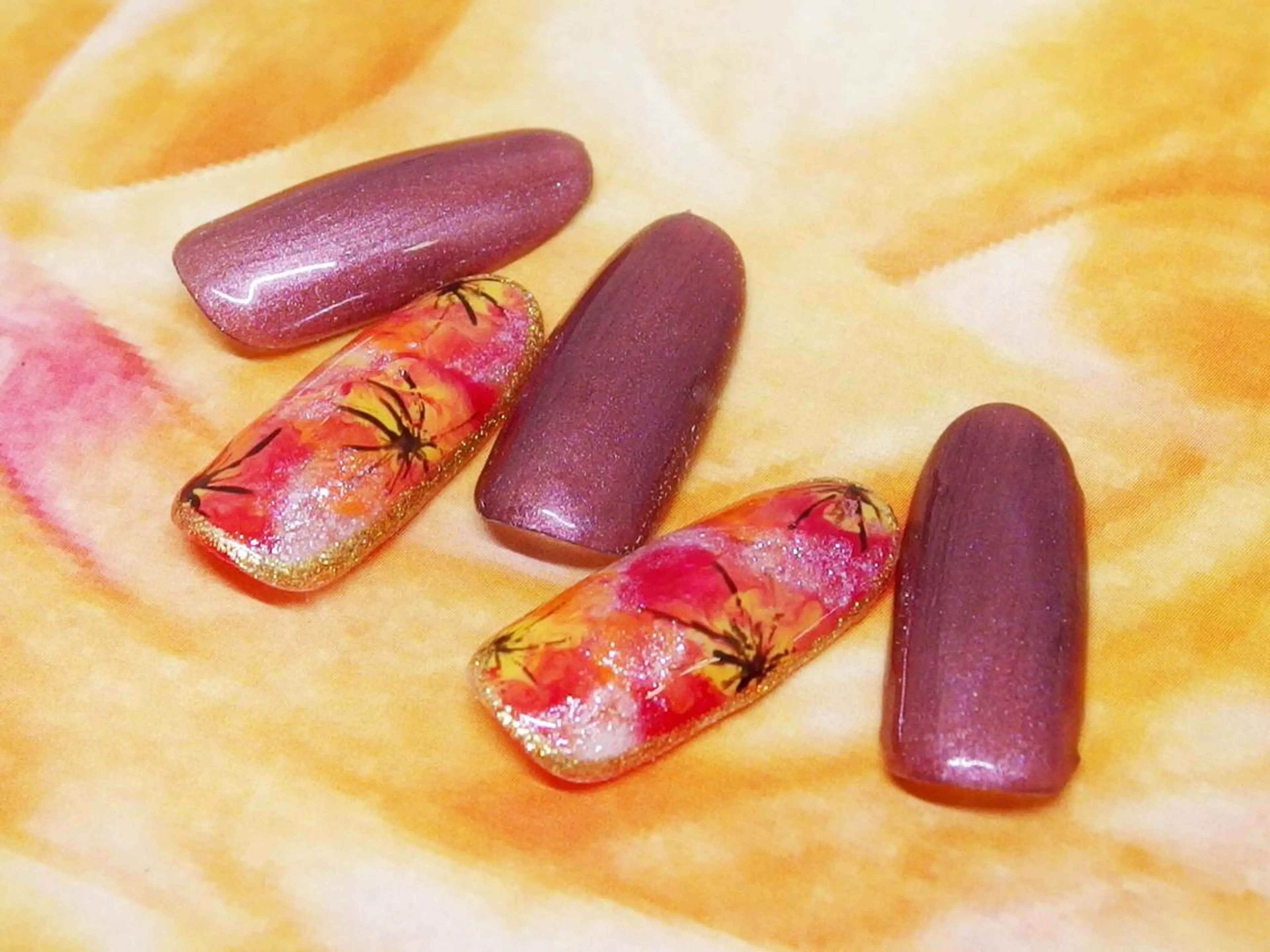 ネイル アートネイル フラワーネイル ティーエヌ 金山駅東口店のネイルデザイン