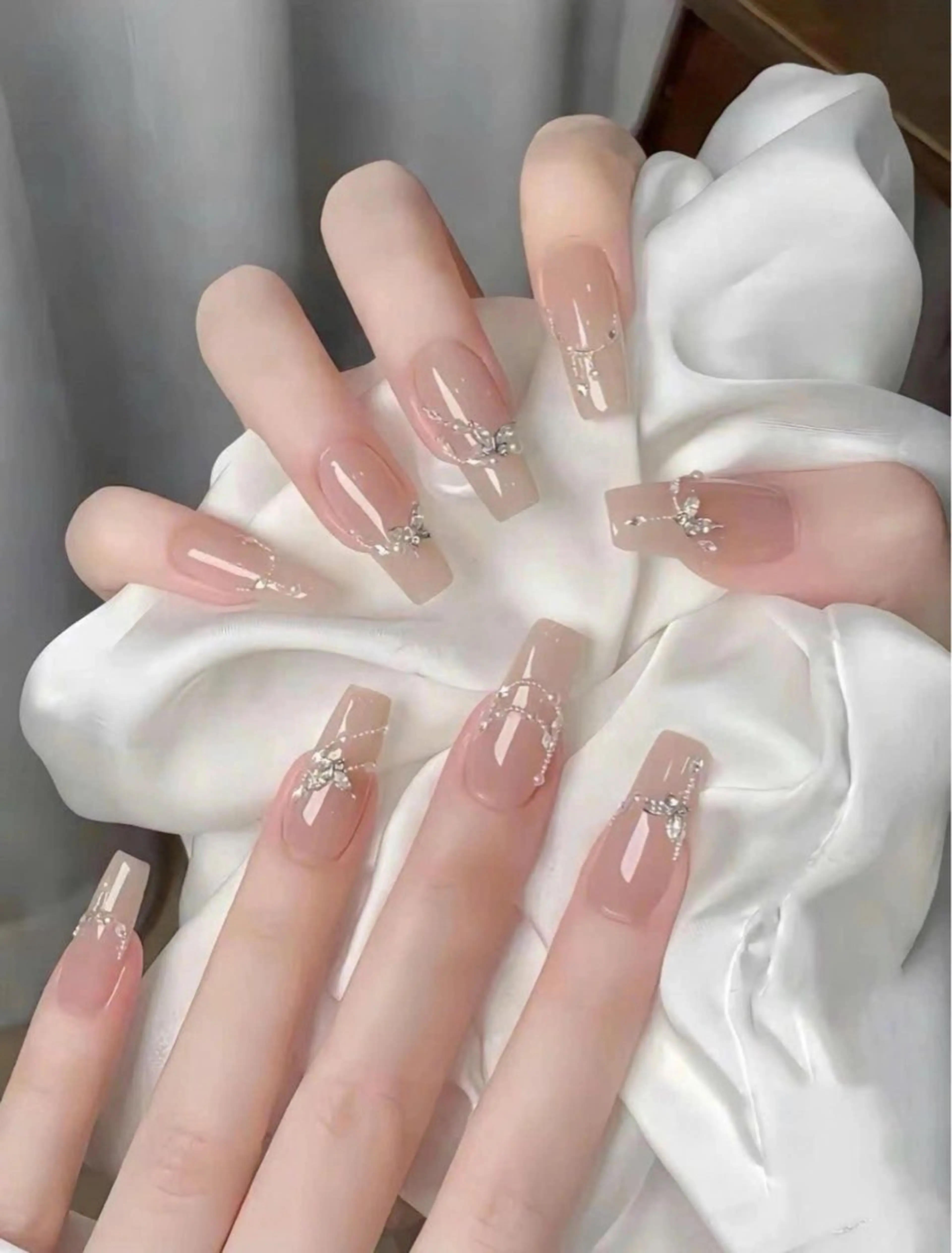 ネイル Minette Nailのネイルデザイン