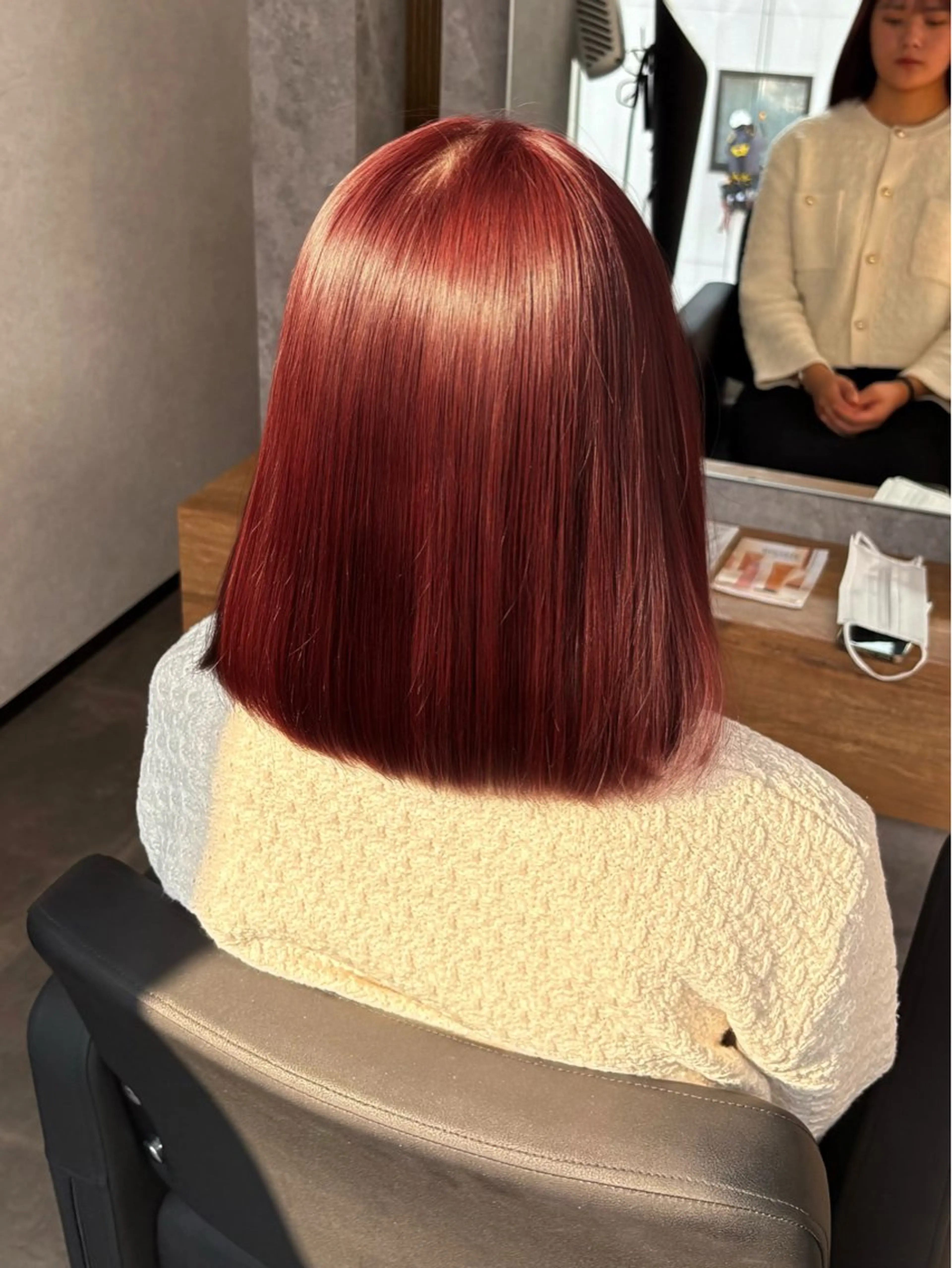 カラー ブラウンカラー レッドカラー ヘアカラー SENSE.所属・円山 日奈子のヘアスタイル