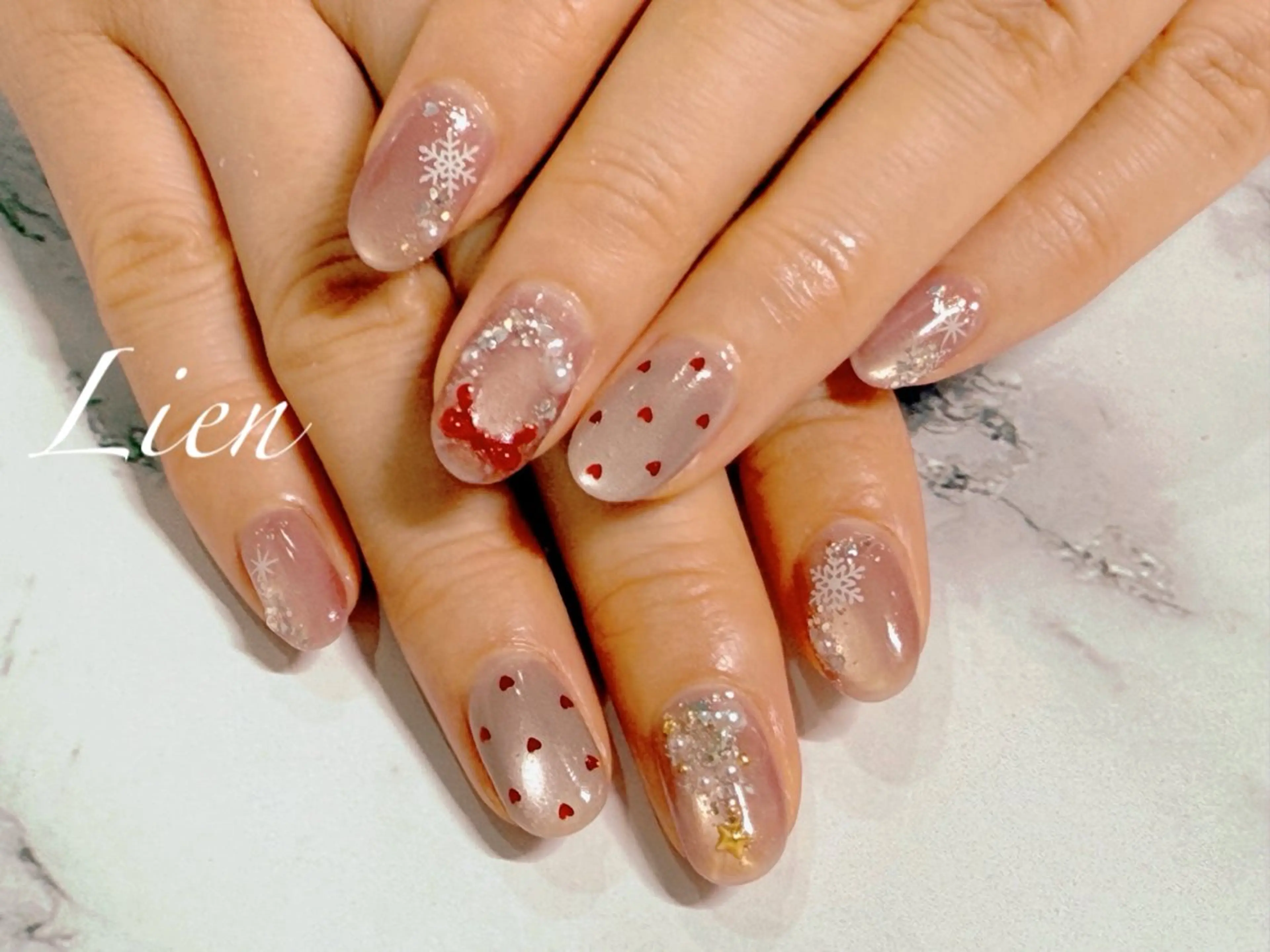 ネイル 長さ出し フットネイル フレンチネイル ジェルネイル ガラスフレンチ ハンドネイル Lien(リアン) 銀座駅6分のネイルデザイン