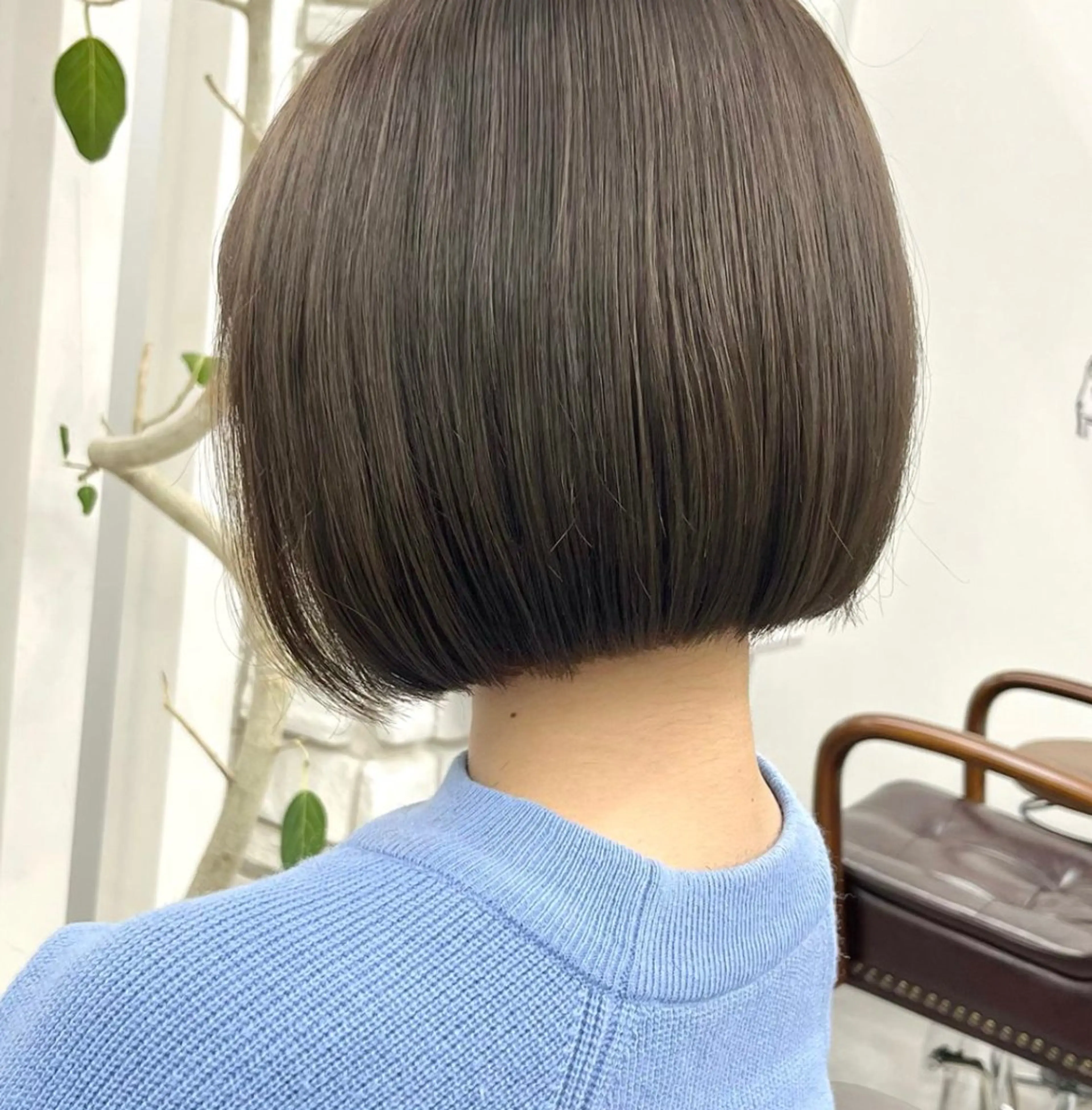 ミディアム カラー ベージュカラー オリーブベージュ 天王寺髪質改善なら よしみさん✨のヘアスタイル