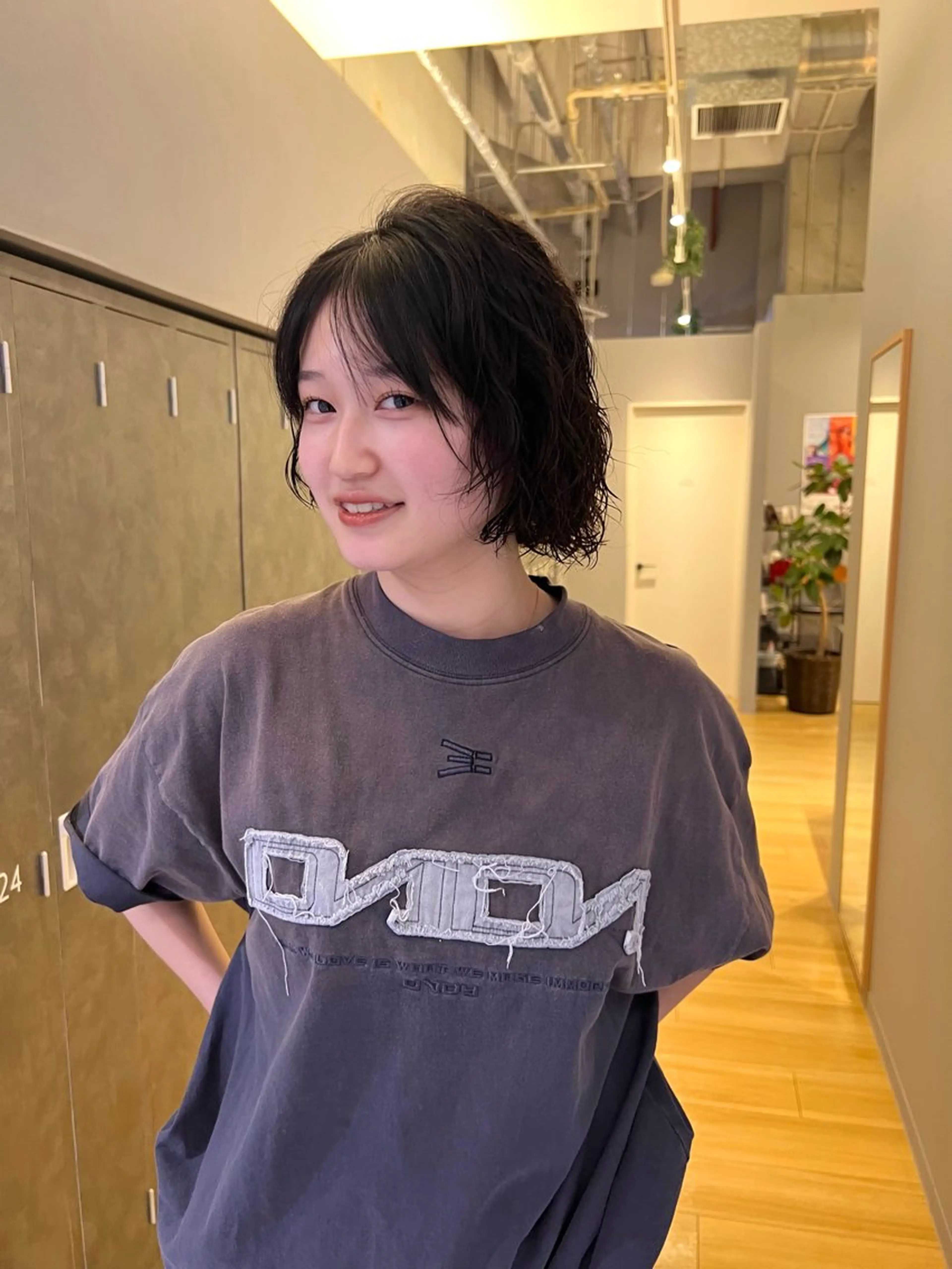ショート ボブ カット パーマ 村中 仁人のヘアスタイル