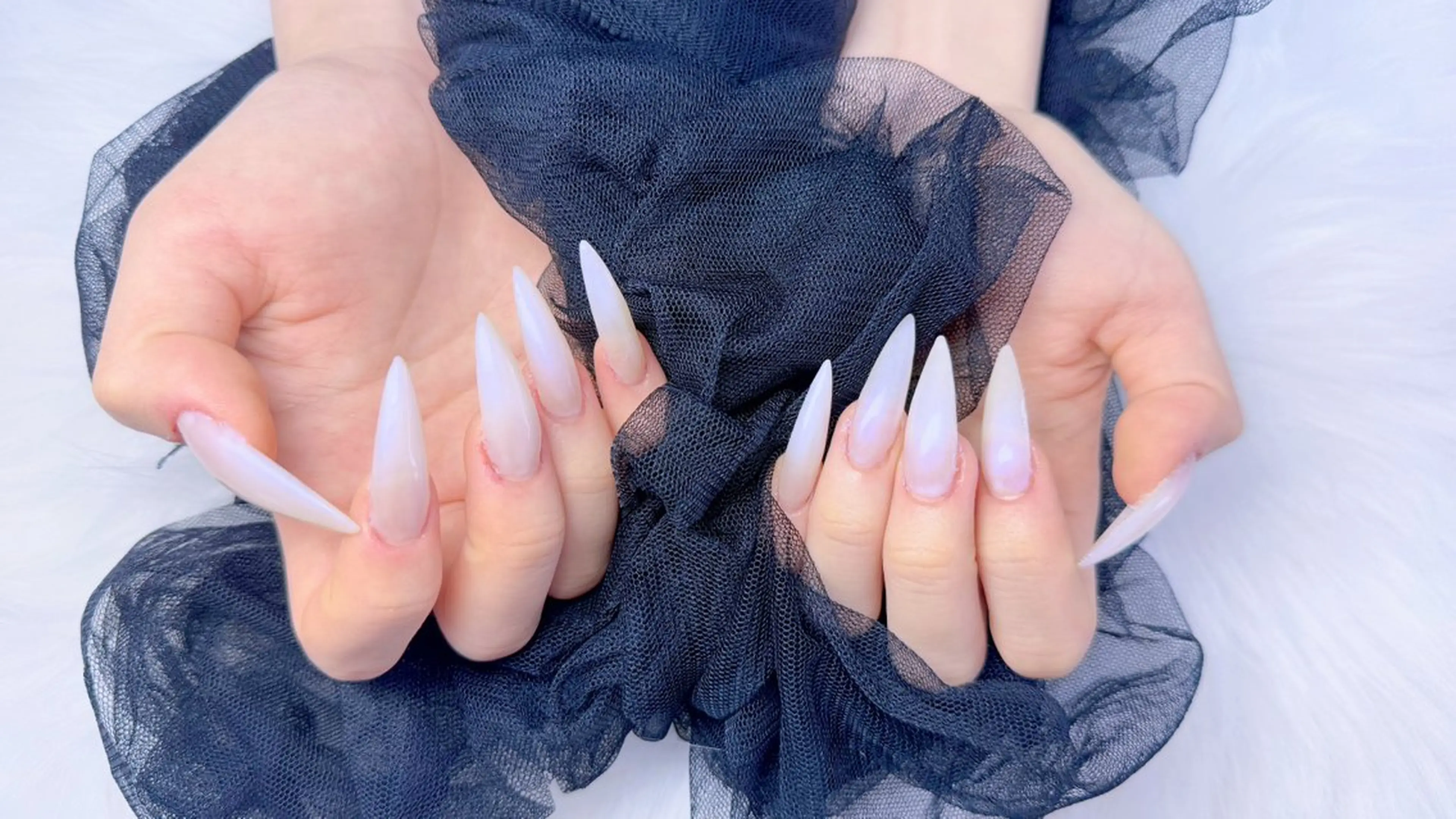 ネイル ハンドネイル ハンドケア 🎀うかん 🎀チップ長さ出しのネイルデザイン