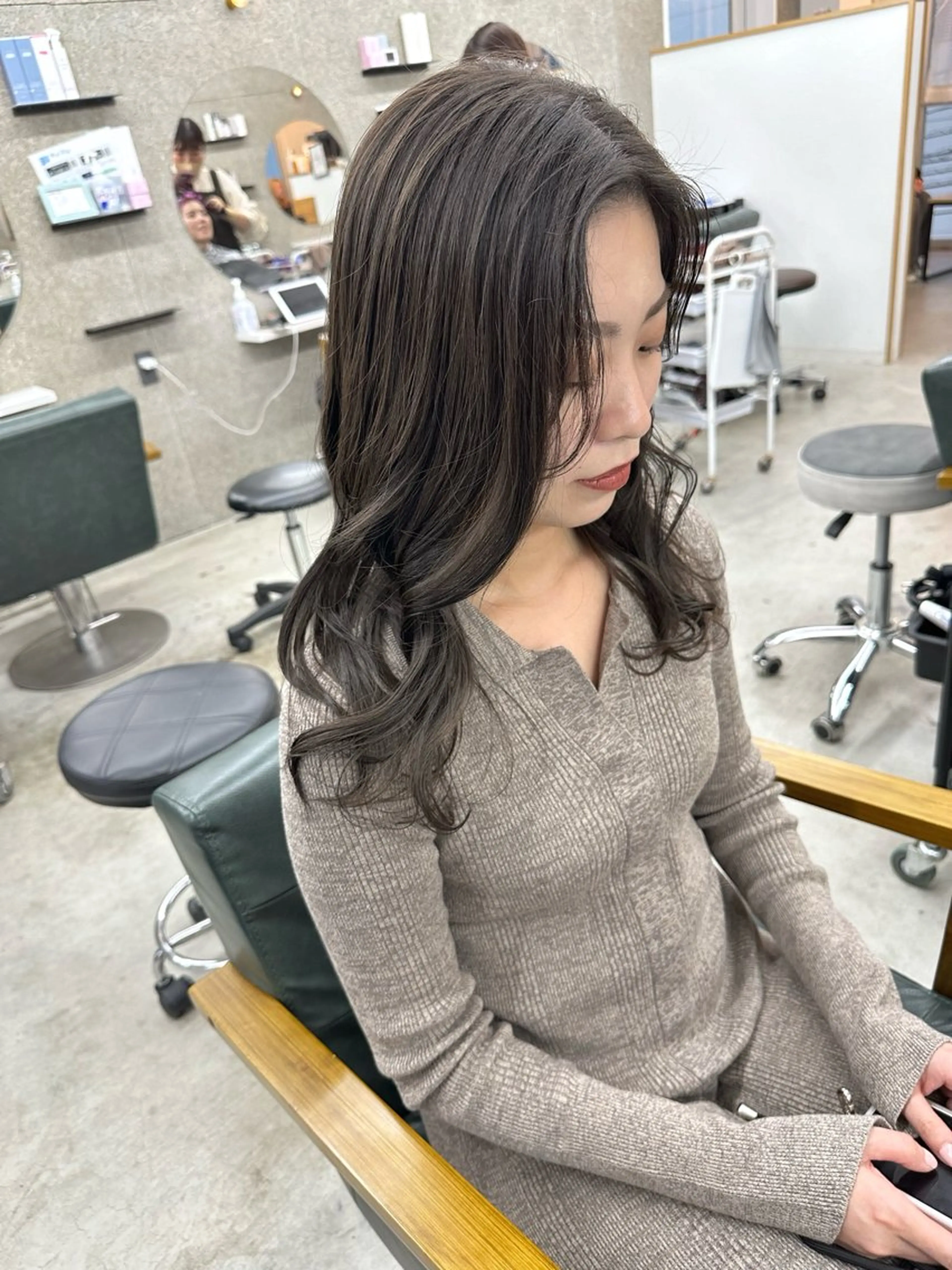 セミロング カラー カット ヘアカラー トリートメント 八谷 将平のヘアスタイル