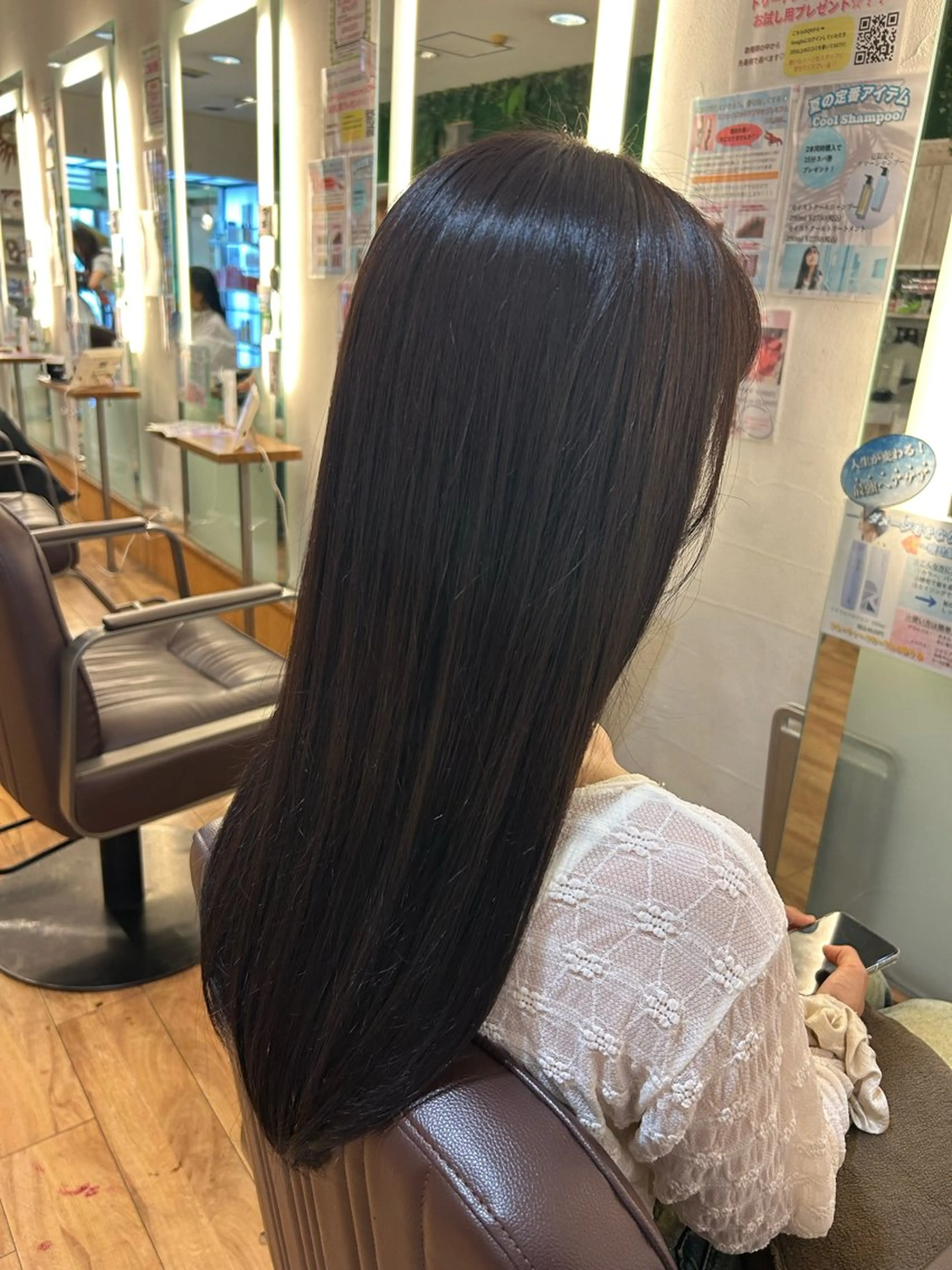 ロング トリートメント トリートメント Hiiro/レイヤー /海外ヘアのヘアスタイル