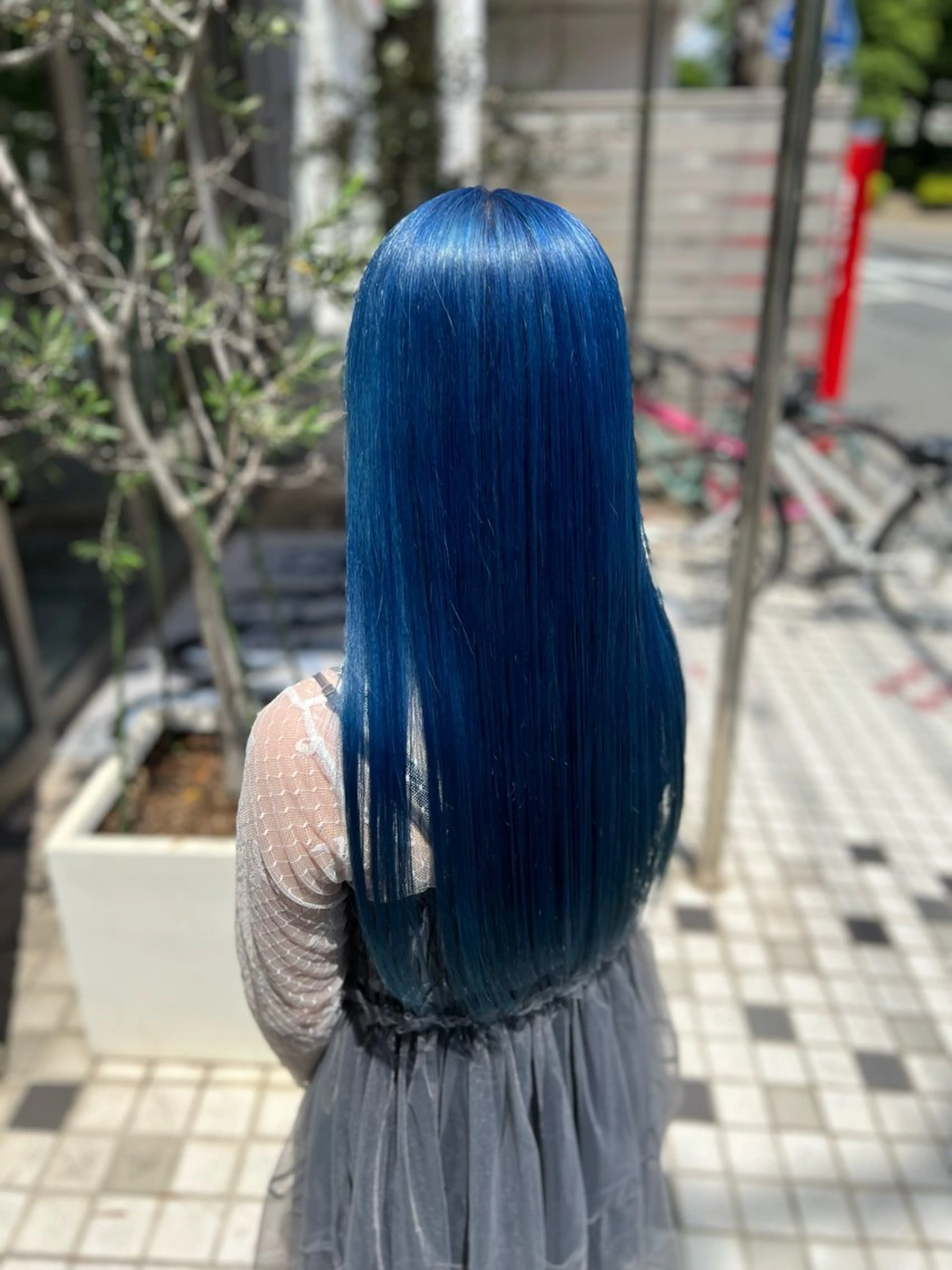 ロング カラー バレイヤージュ ブリーチ ブロンド ブルーカラー ダブルカラー 越谷　デザインカラー ハイトーン　クラモチのヘアスタイル