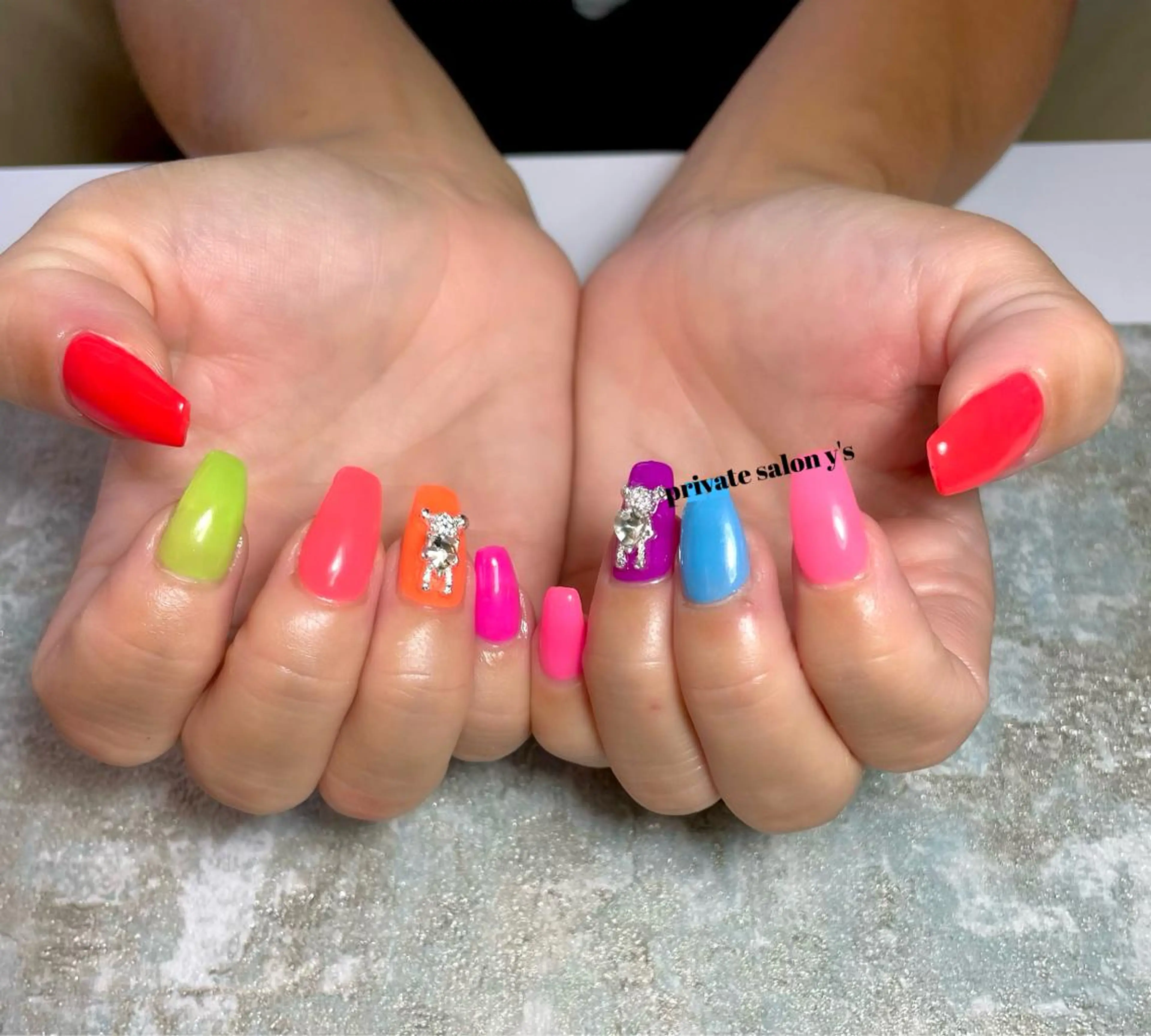 ネイル y' sのネイルデザイン