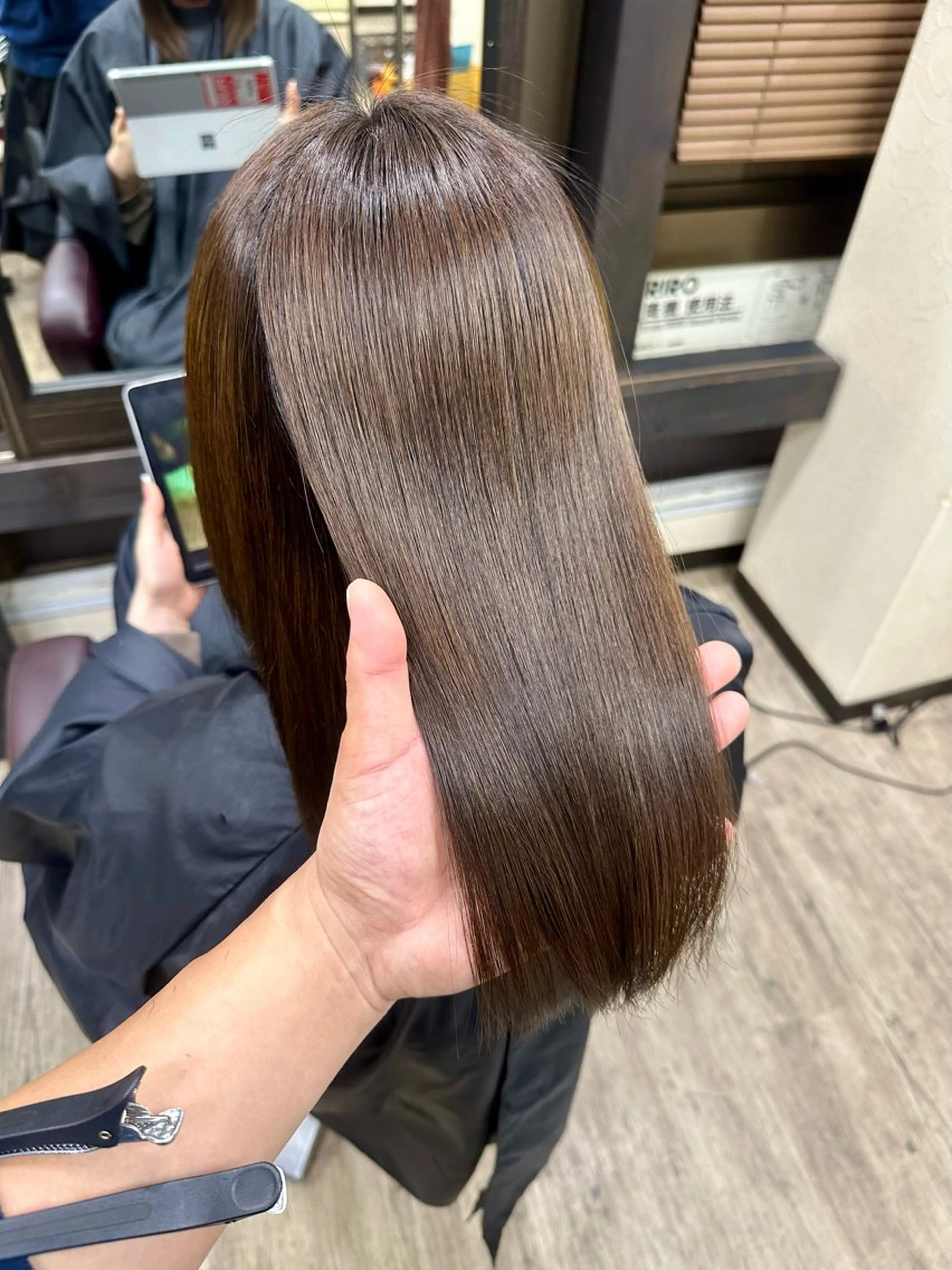 ミディアム 髪質改善 縮毛矯正 トリートメント 縮毛矯正 トリートメント RIO大阪心斎橋店所属・酒徳 ヒロヤのヘアスタイル