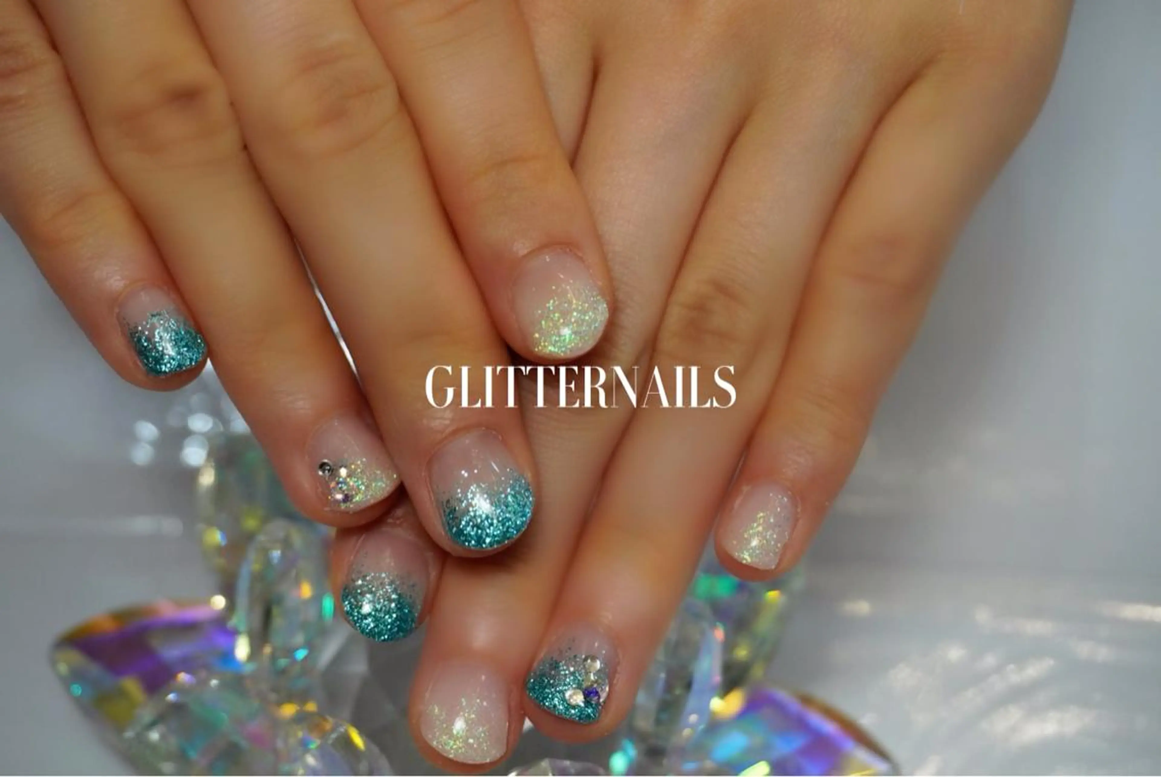 ネイル ラメ(グリッター) GLITTER NAILS所属・GLITTER NA ILS〜KOKONEのマツエク・マツパデザイン