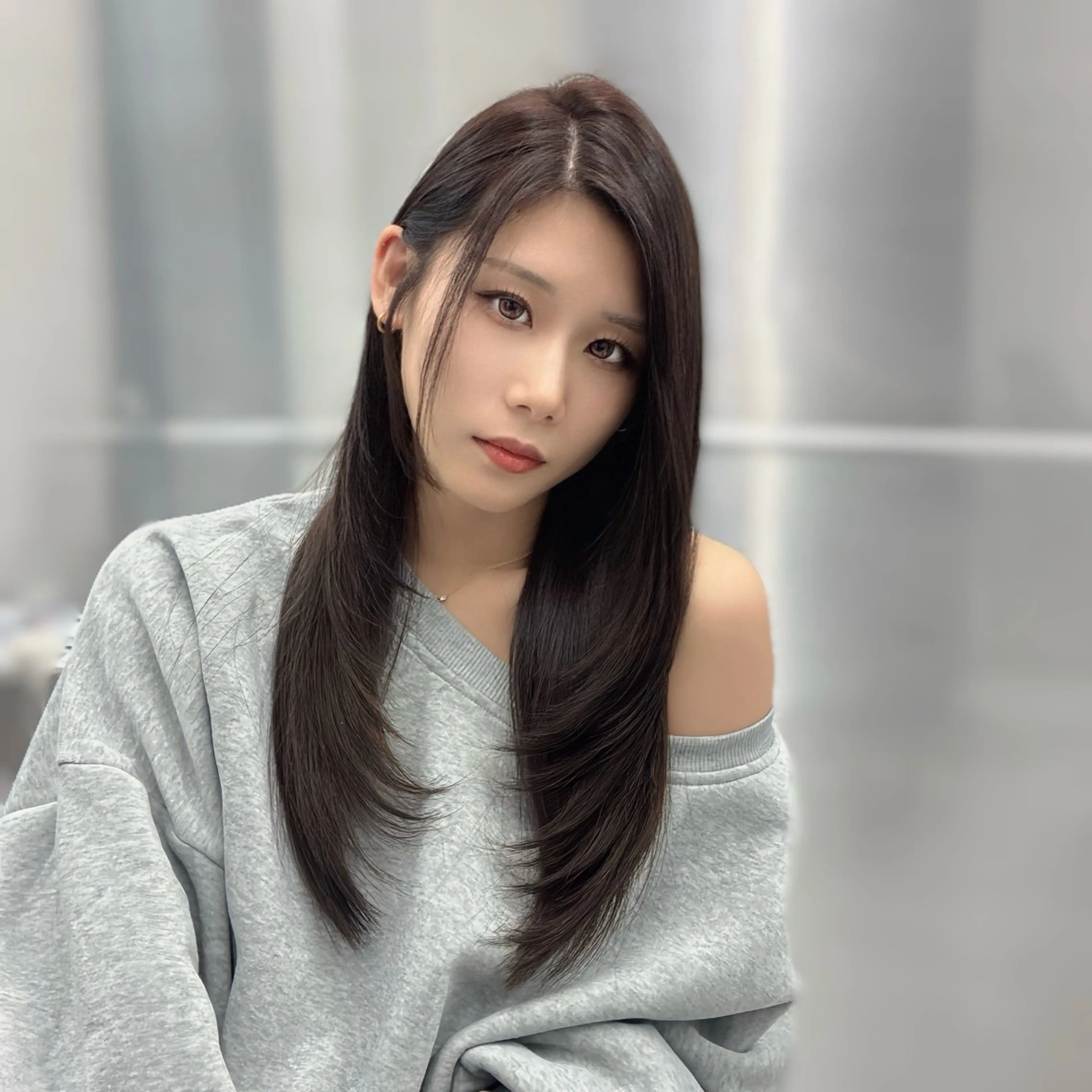 セミロング カット ヘアカラー トリートメント LOMKH所属・レイヤーカット/ 縮毛矯正/タツヤのヘアスタイル