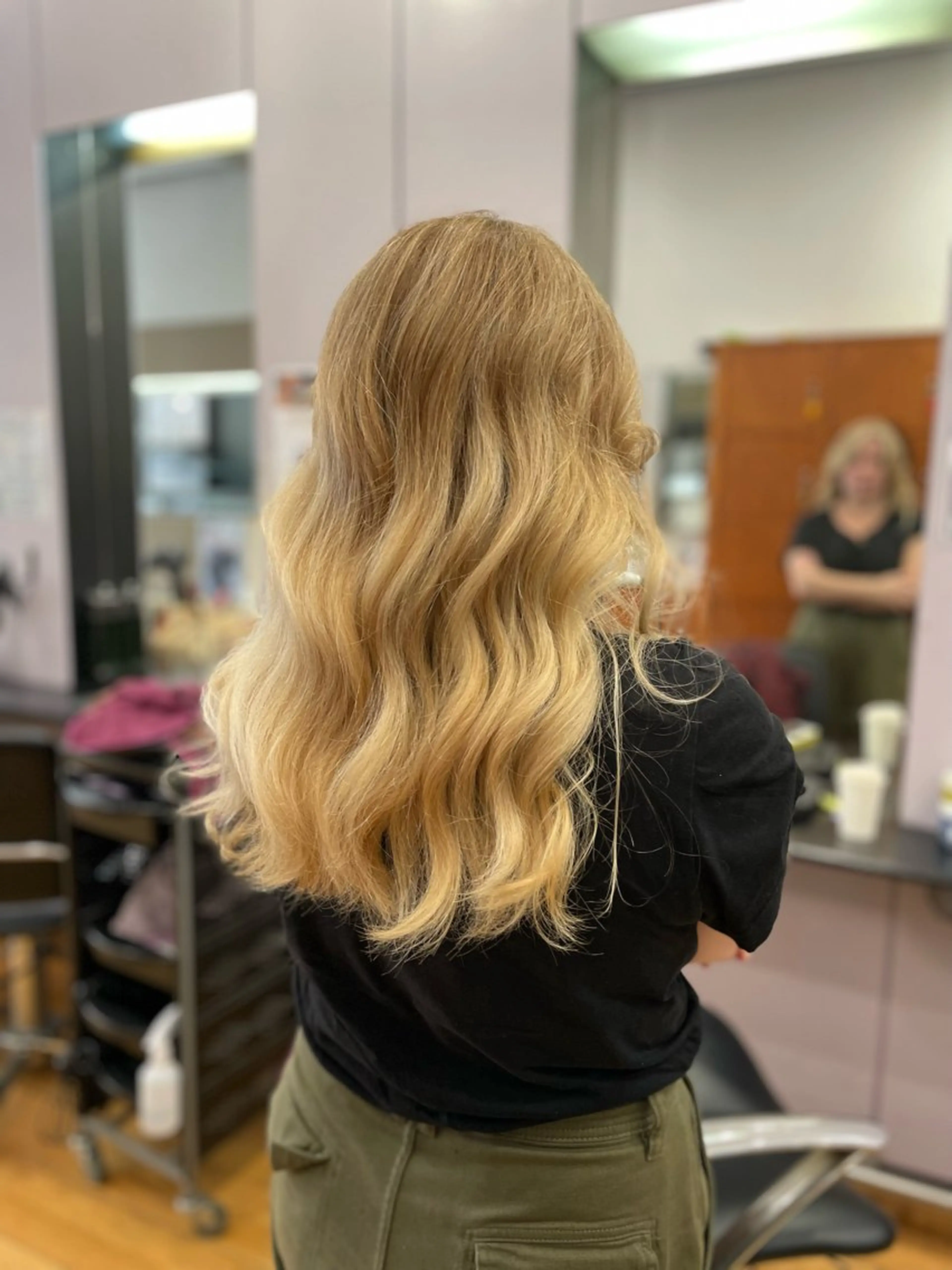 ロング Kana .のヘアスタイル