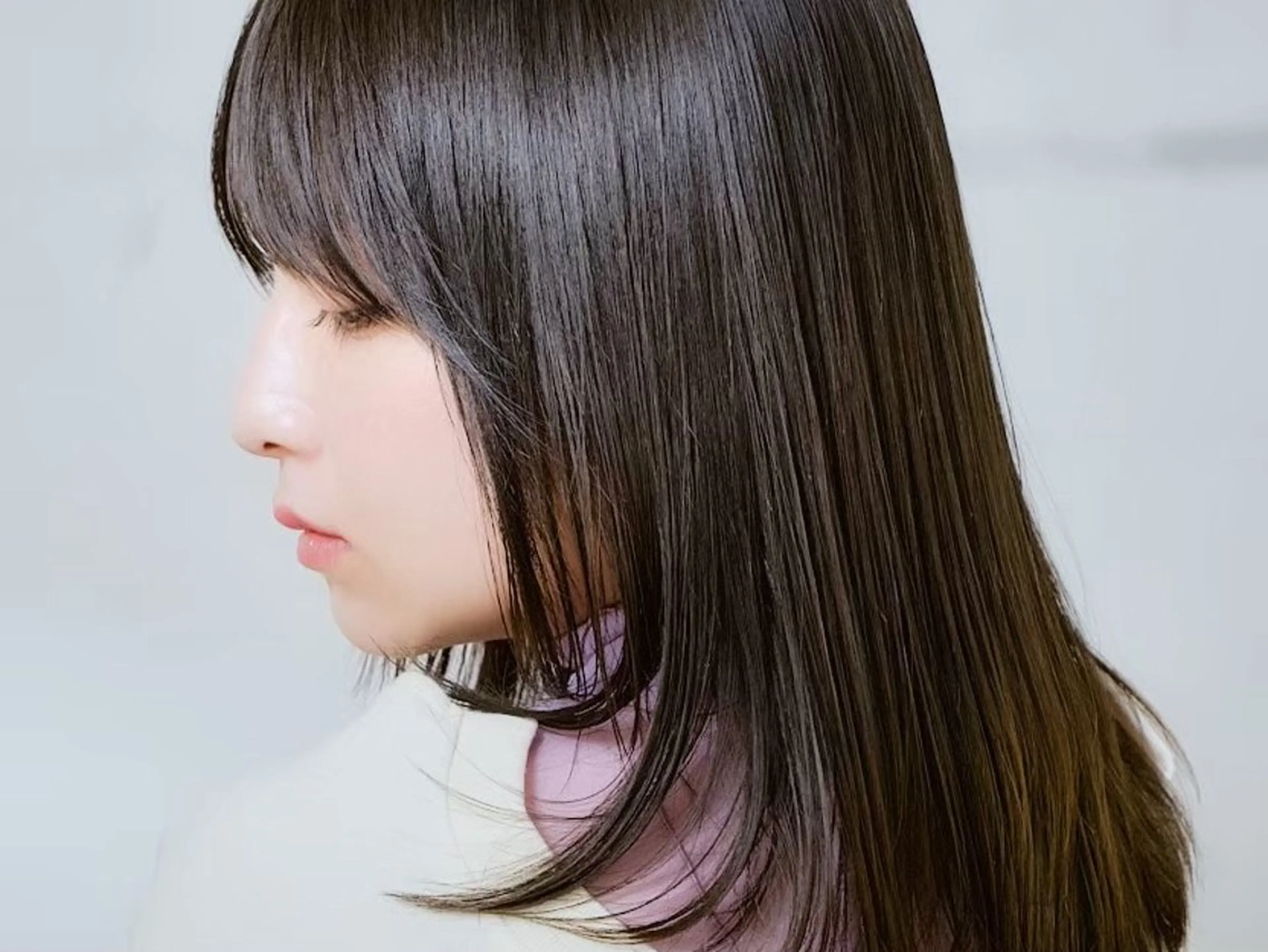 カット＋ホリスティックカラー＋トリートメントの写真