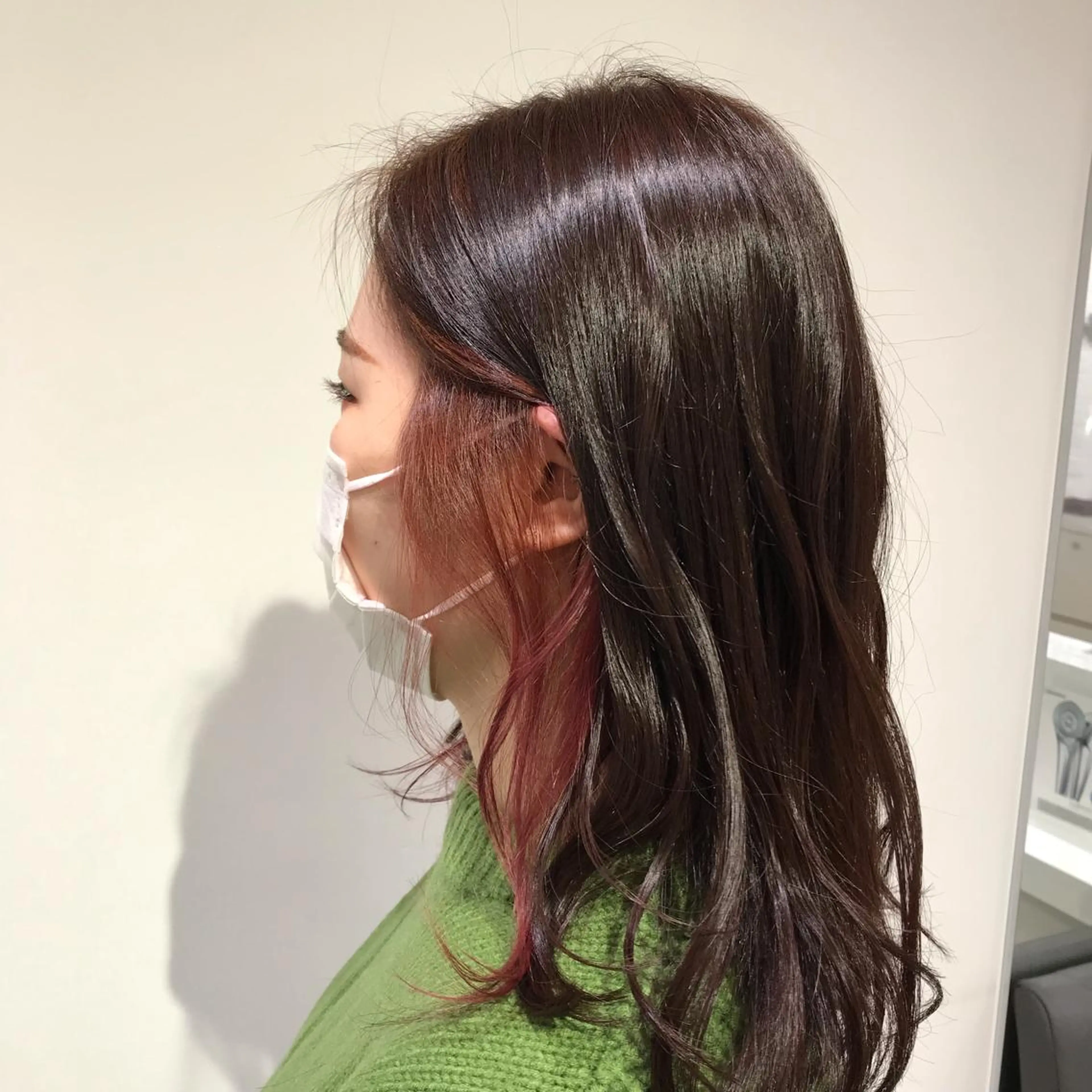 セミロング カラー アッシュ アッシュブラウン ブリーチ ブラウンカラー 透明感カラー ヘアカラー トリートメント 暖色カラー🌹 中山由梨のヘアスタイル