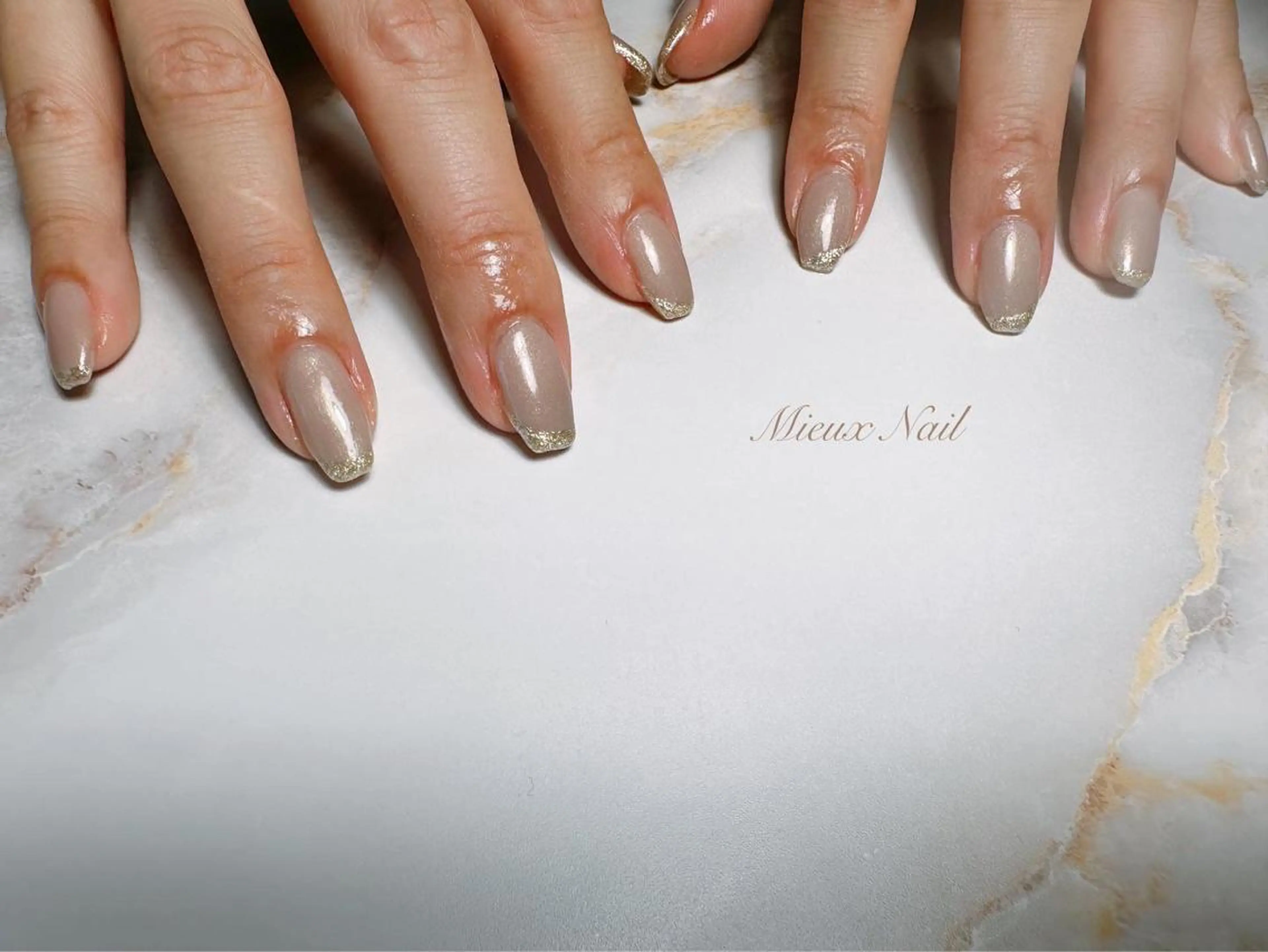 ネイル ブルー フレンチネイル シンプルネイル 春ネイル ハンドネイル 市川 麻衣子のネイルデザイン