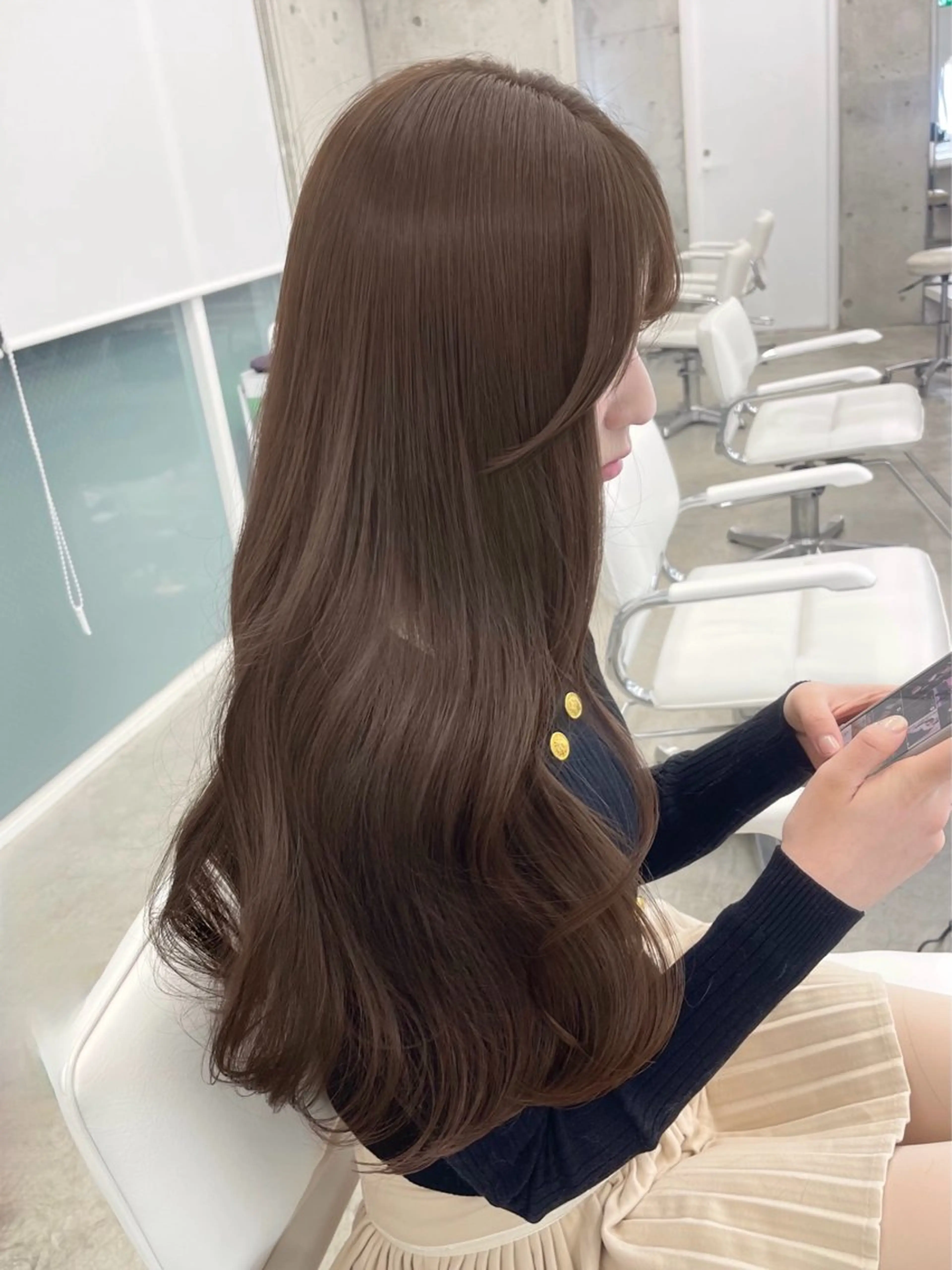ロング カット ヘアカラー きなみ いく🎀透明感カラーのヘアスタイル