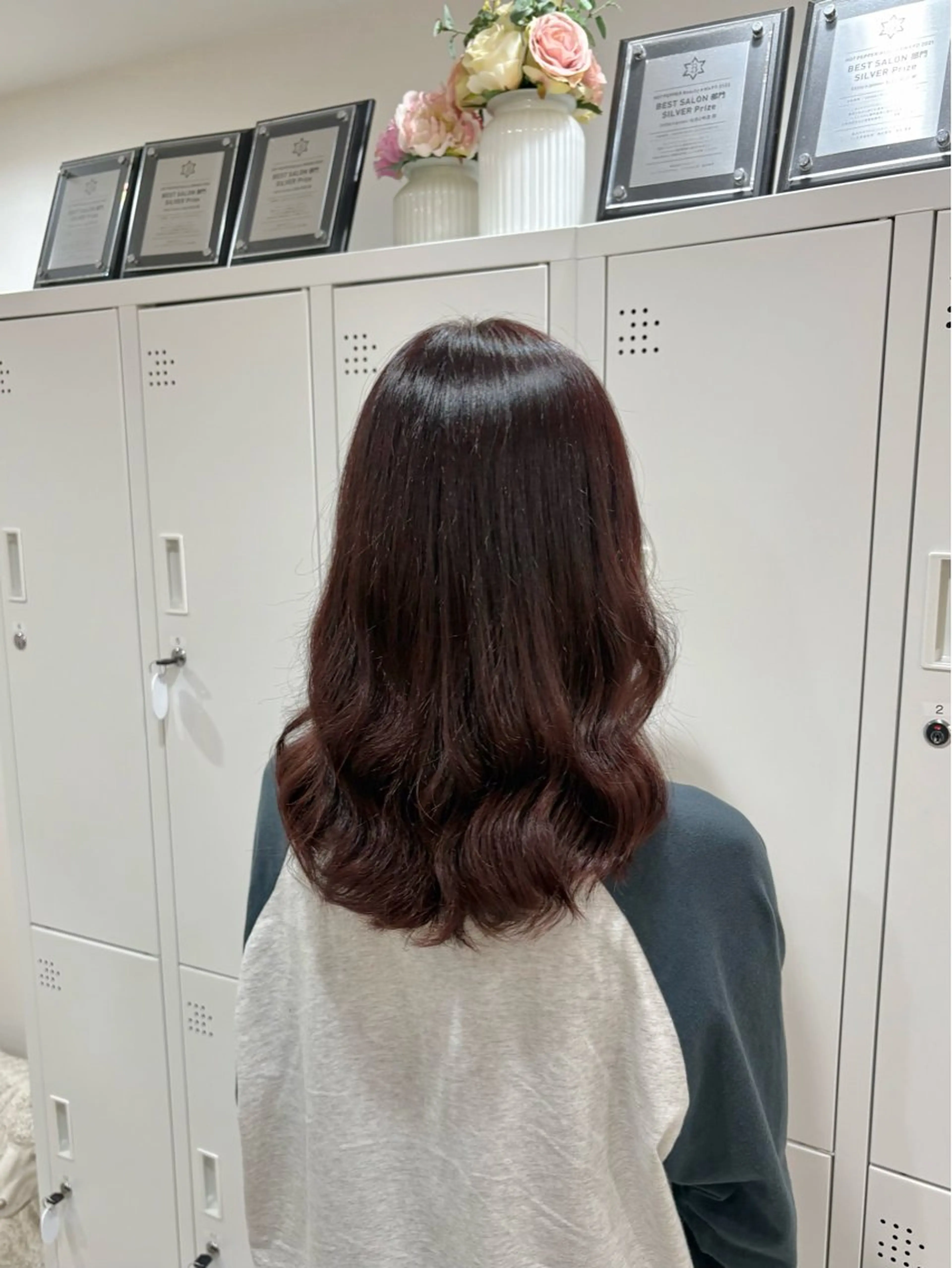 ミディアム カット ヘアカラー 🎀 Saera 🎀のヘアスタイル