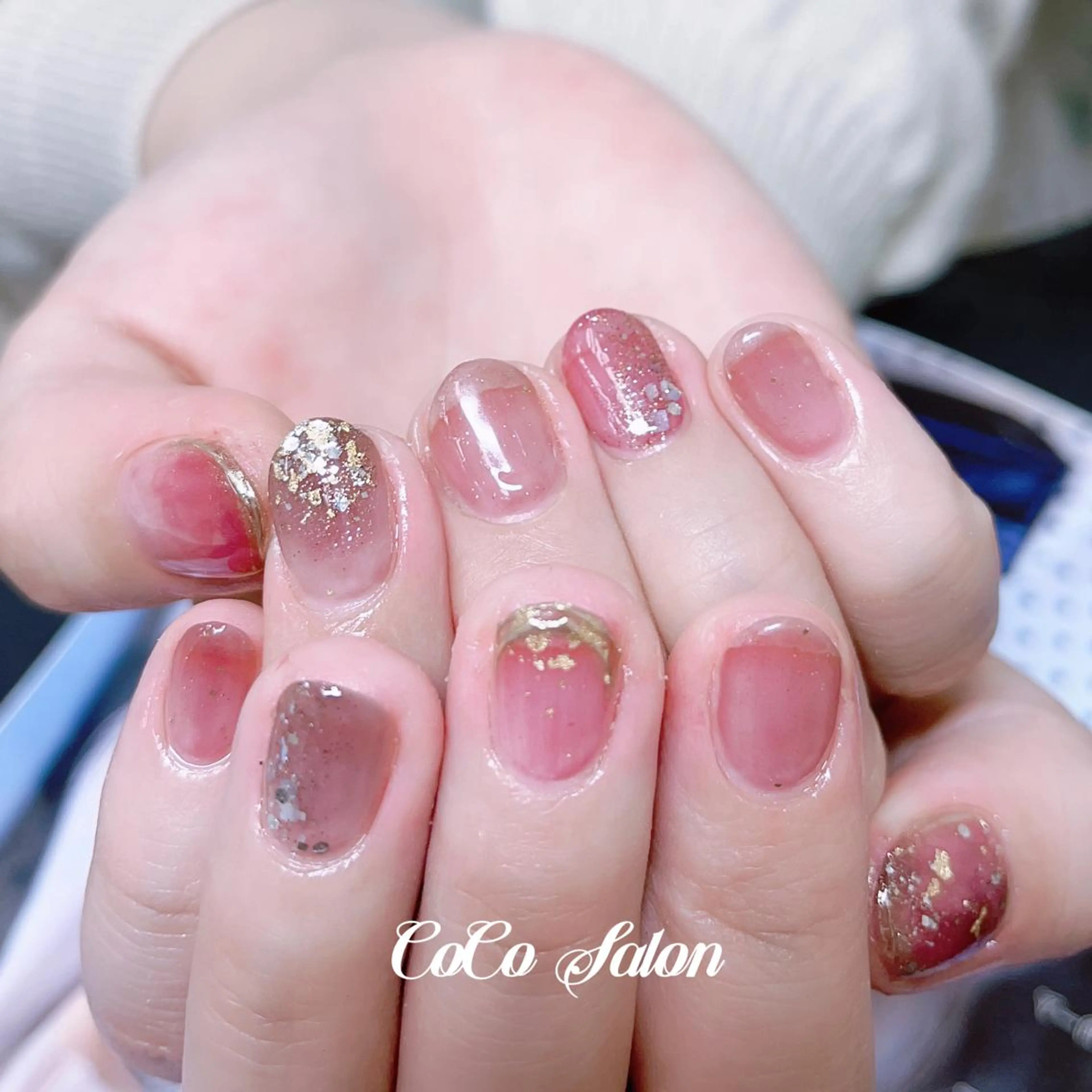 ネイル ボルドー 長さ出し フレンチネイル ジェルネイル ホログラムネイル ハンドネイル CoCoSalon ネイル/まつ毛予約のネイルデザイン