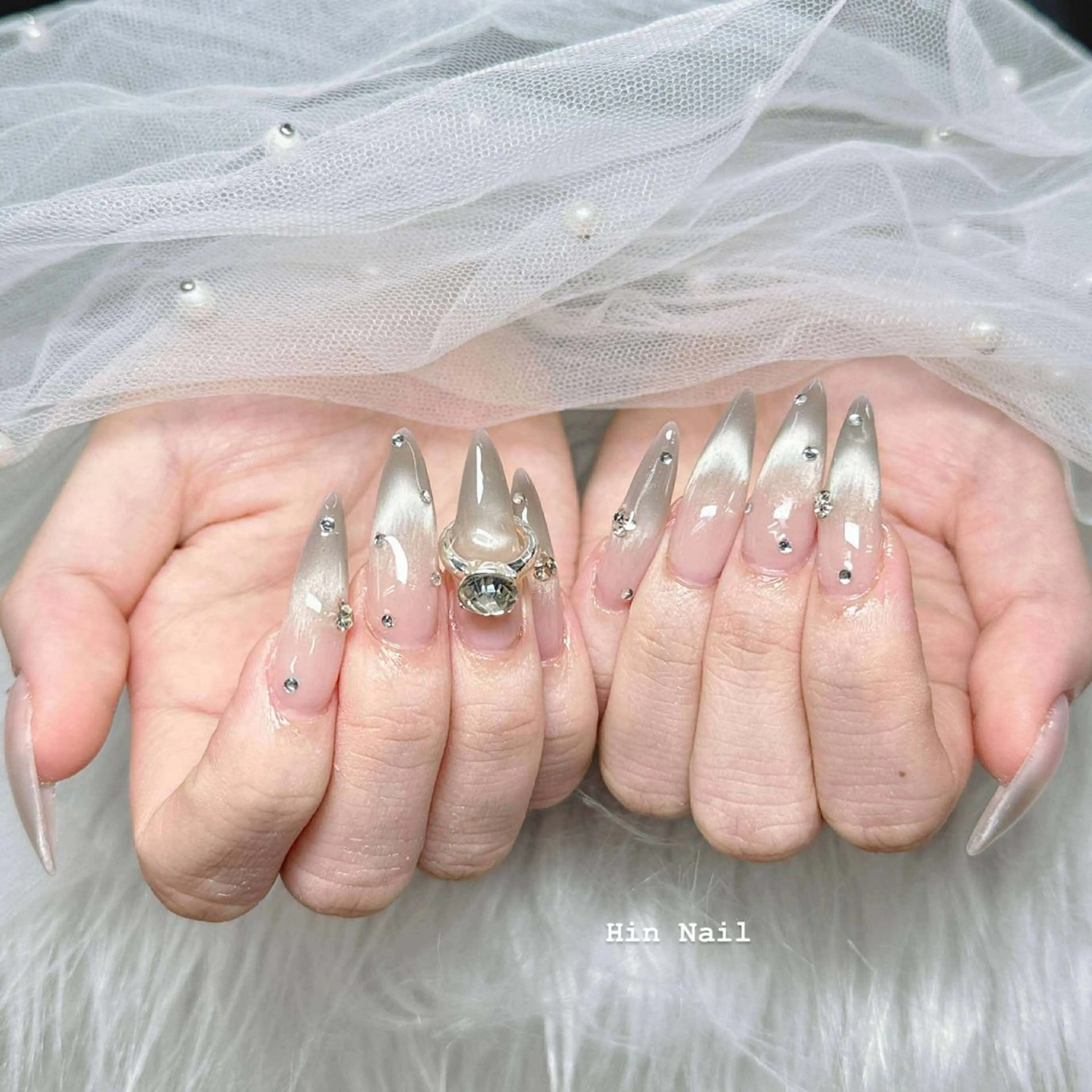 ネイル ハンドネイル RinO Nail Salon所属・Hin Rin 日本橋店のネイルデザイン