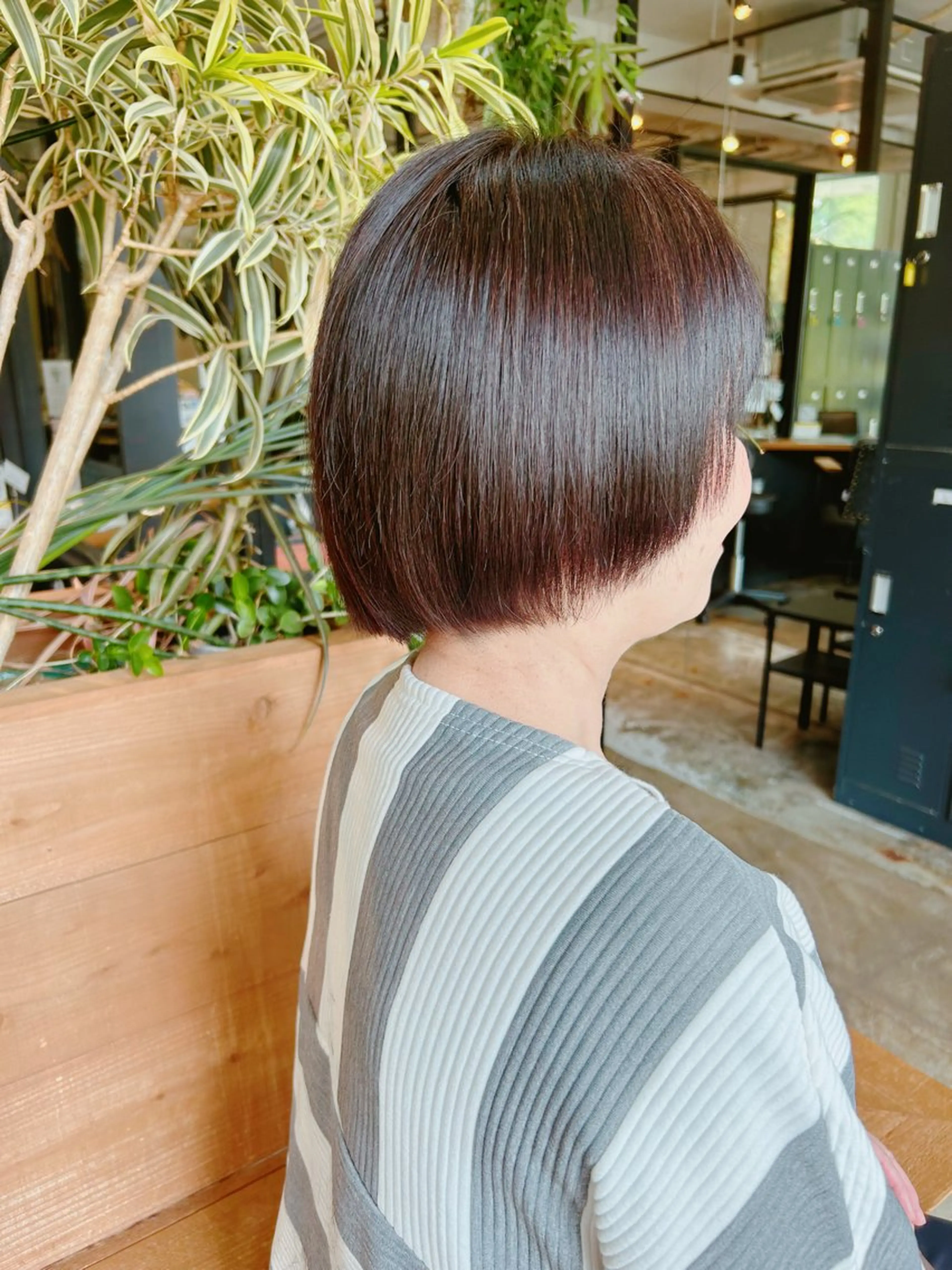 ショート ショートヘア ヘアカラー FERIA桃山台🍑 𝕄𝕖𝕘𝕦のヘアスタイル