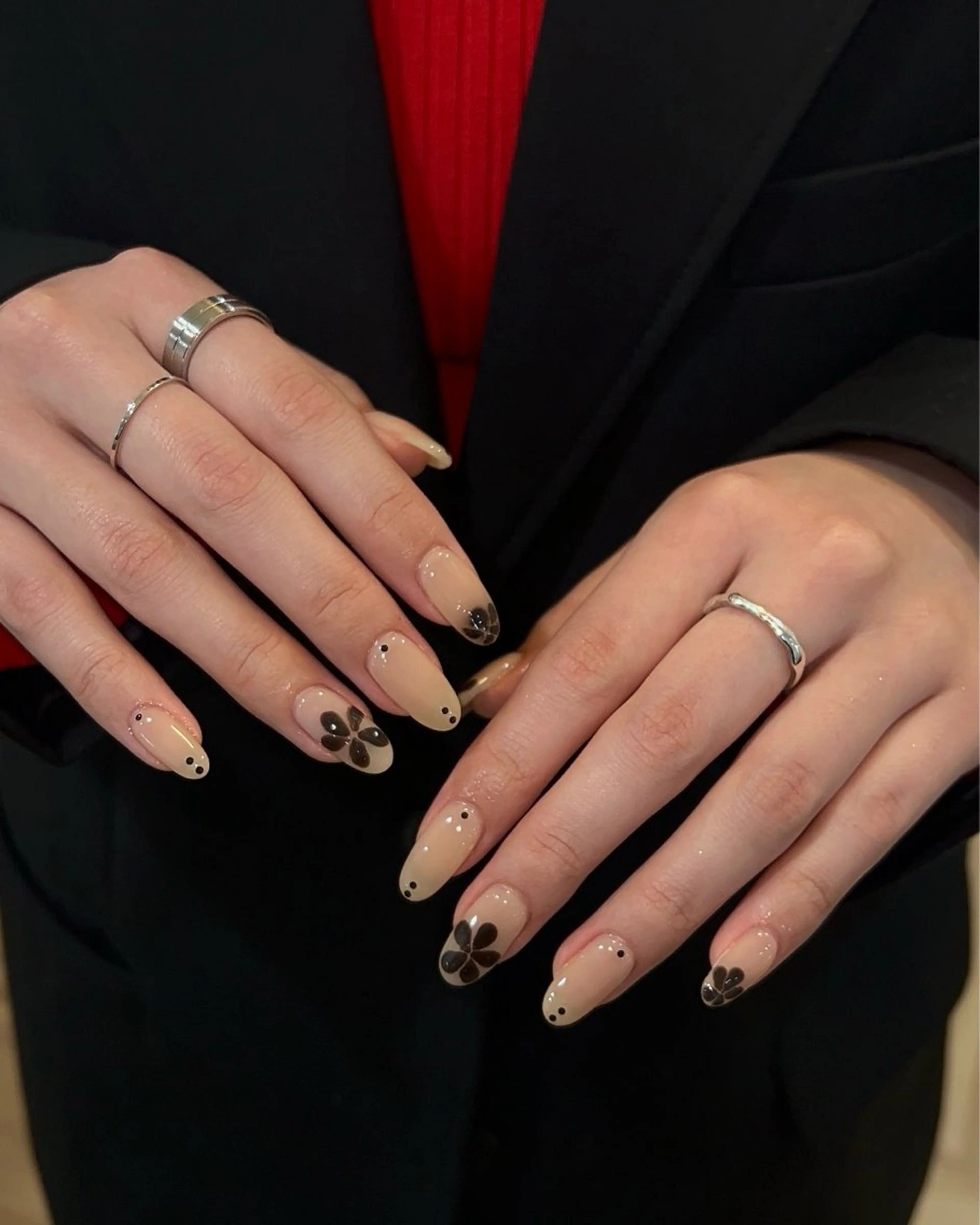 ネイル ハンドネイル フットネイル ハンドケア Nes.Nail所属・Miyagi Asamiのネイルデザイン