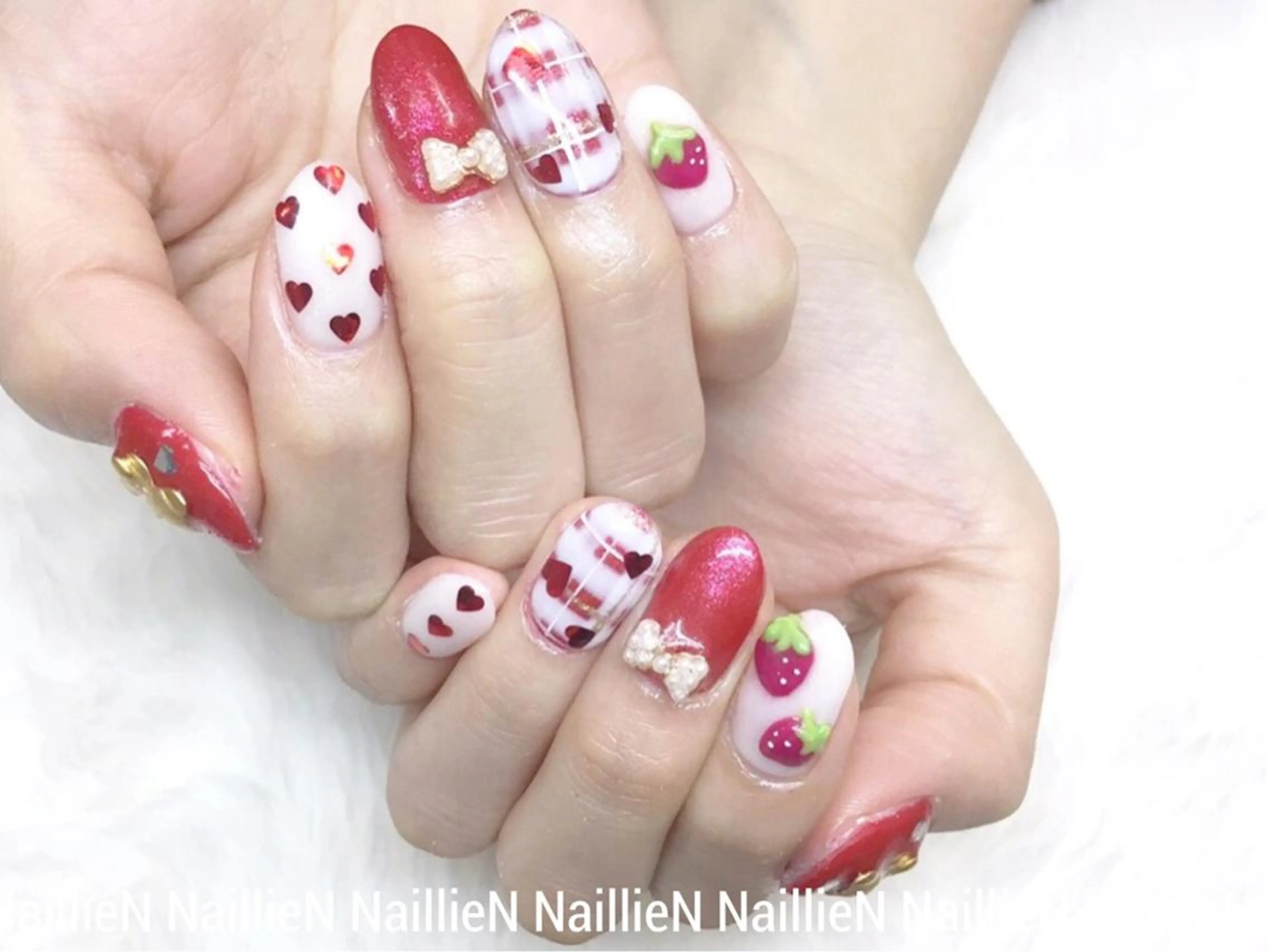 ネイル ハンドネイル Nail lieNのネイルデザイン
