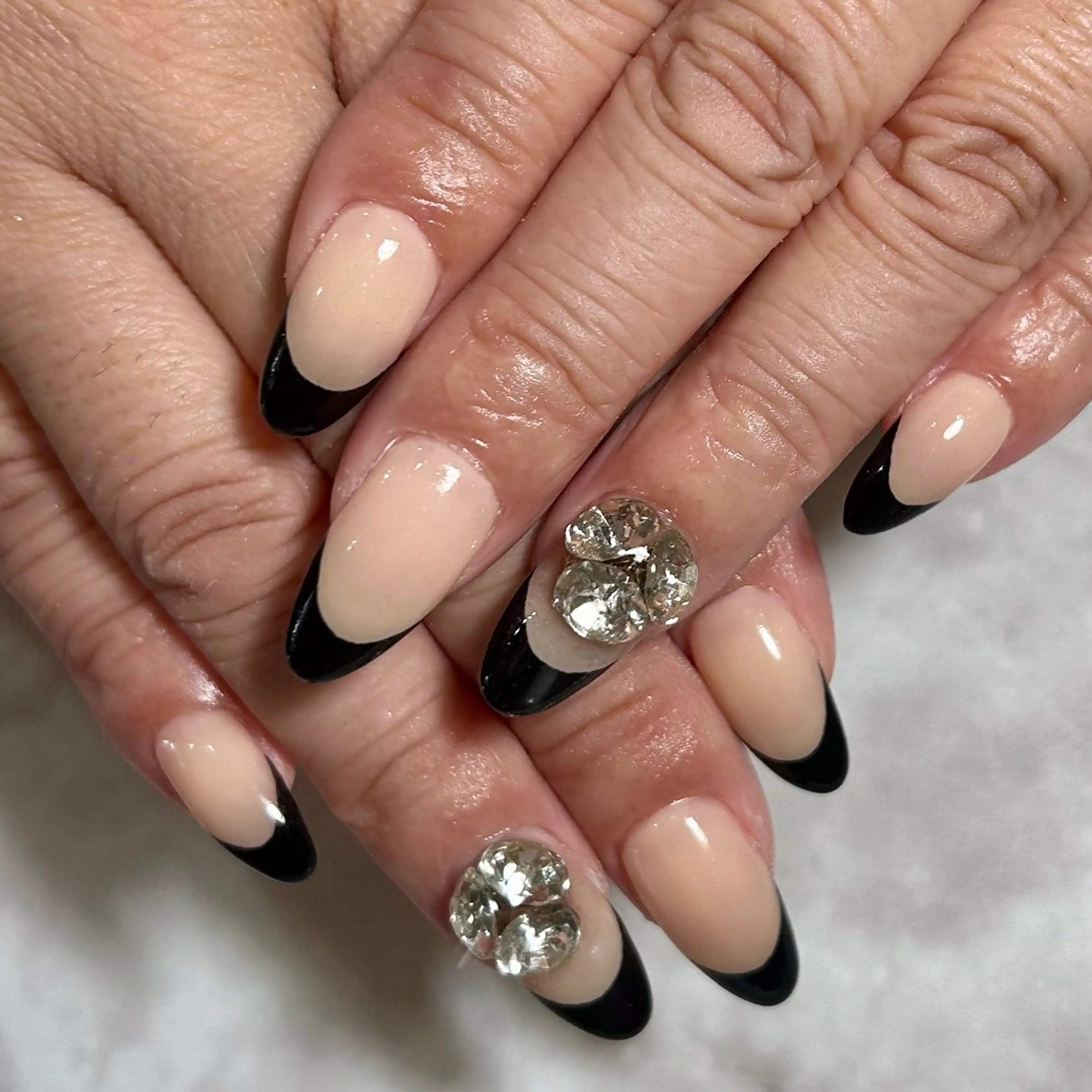 ネイル ハンドネイル REBEST Tommyのネイルデザイン