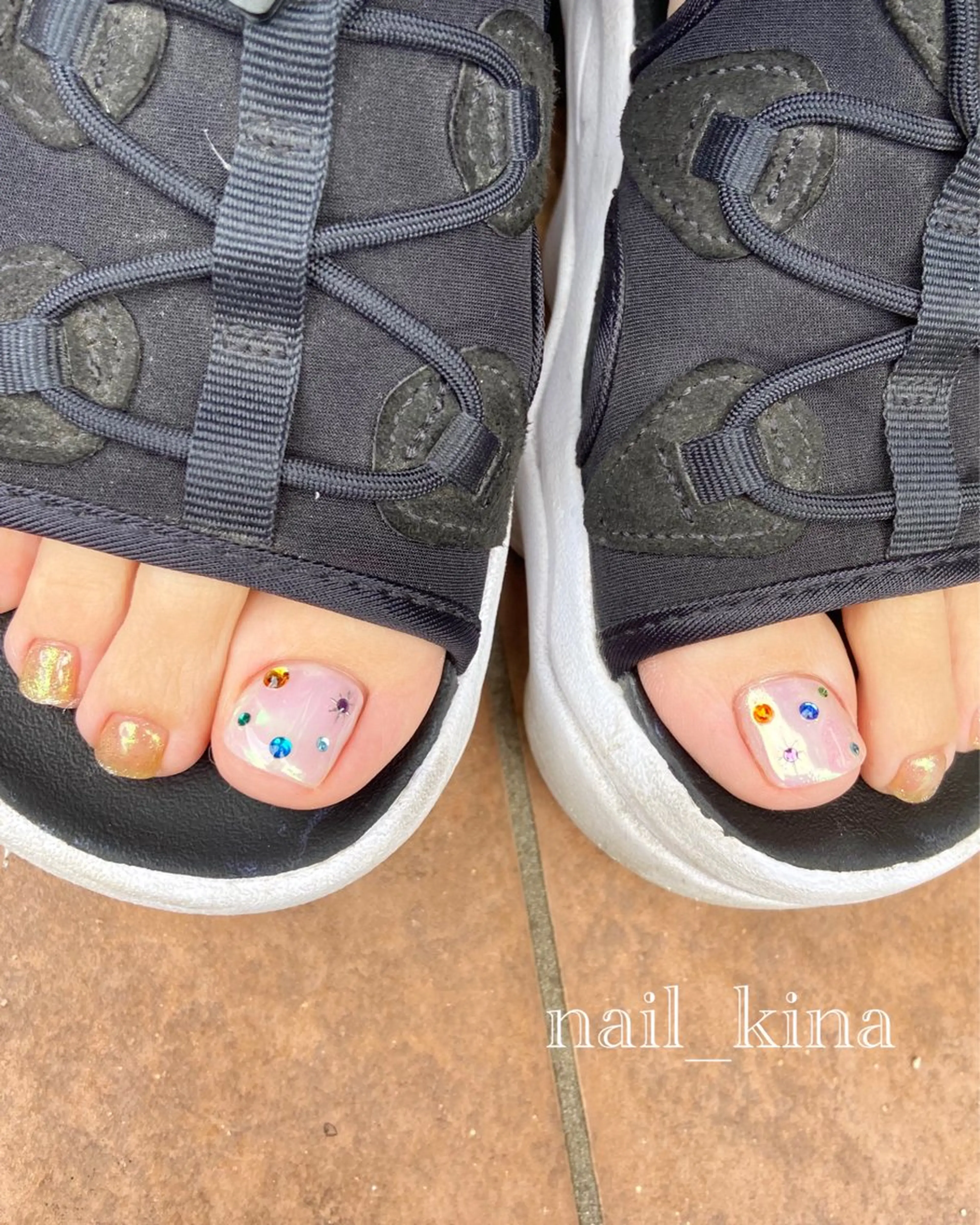 ネイル フットネイル フットネイル nail_ kinaのネイルデザイン