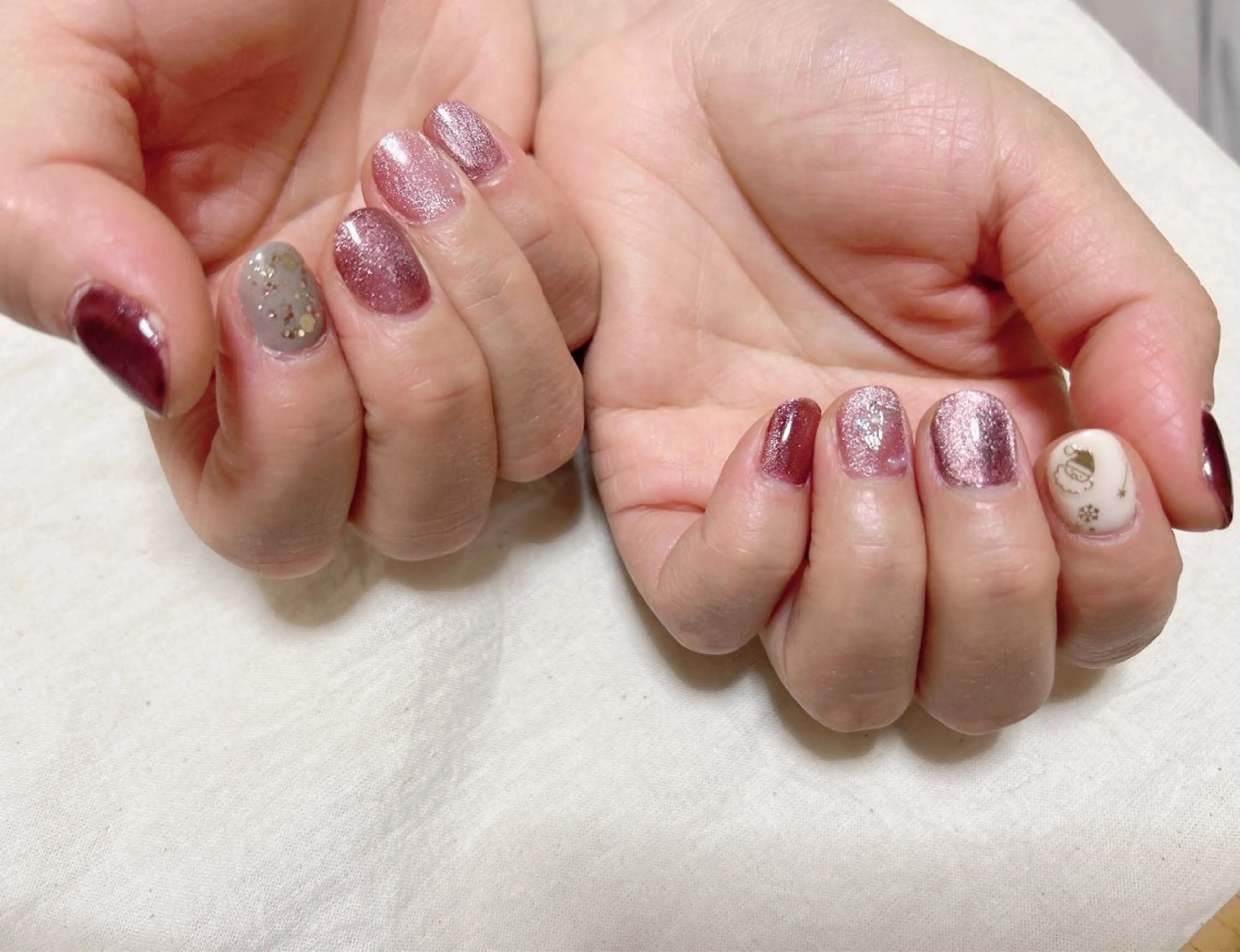 ネイル コウ ヨウのネイルデザイン