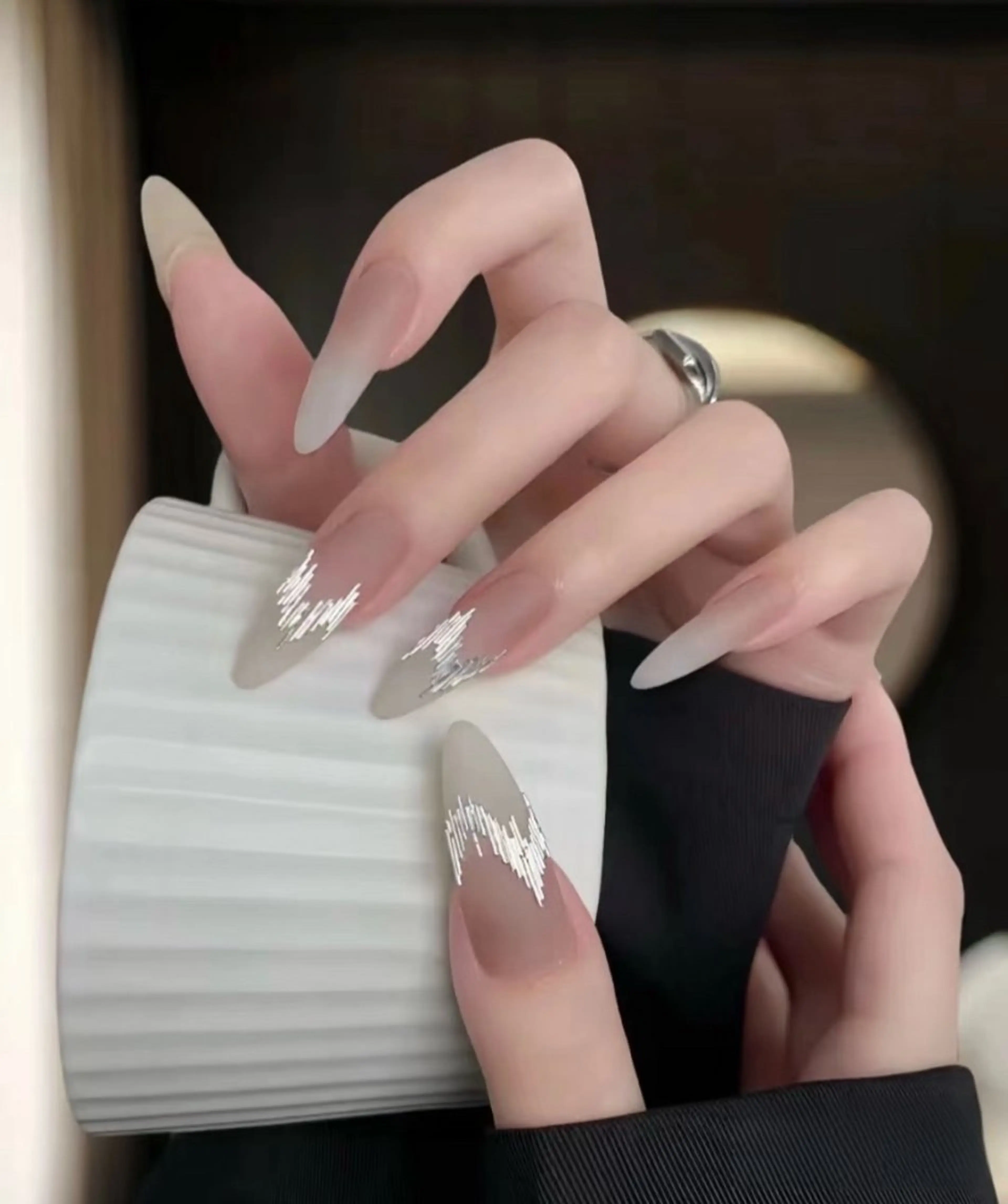 ネイル オーロラネイル チークネイル 長さ出し フットネイル フレンチネイル AND Nail 長さだし専門新宿店のネイルデザイン