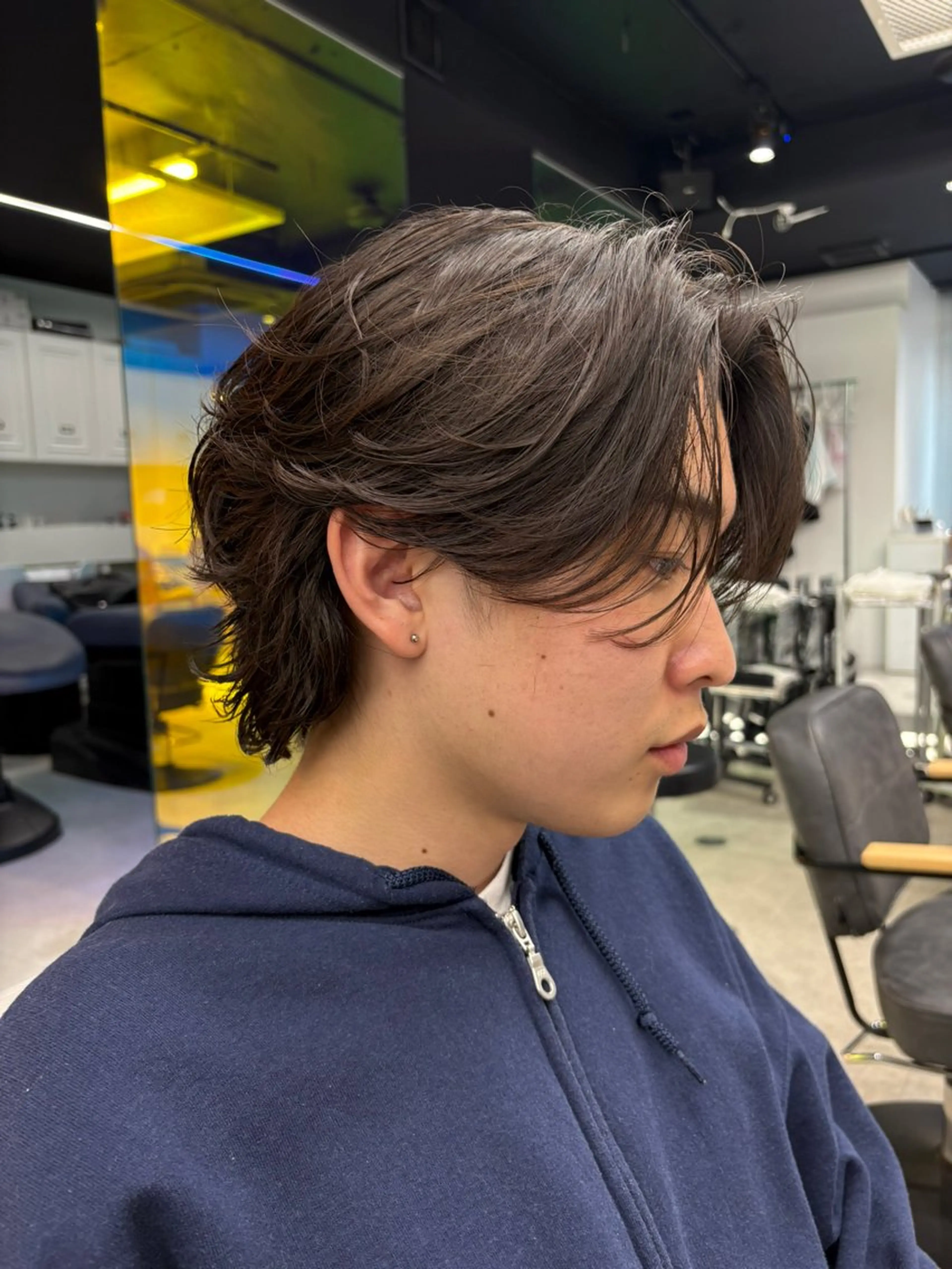 ショート パーマ メンズ メンズパーマ プードルパーマ 学生(メンズ向け) 波巻きパーマ 学生 カット パーマ シャドウパーマ/ ルーズパーマ/メンズのヘアスタイル