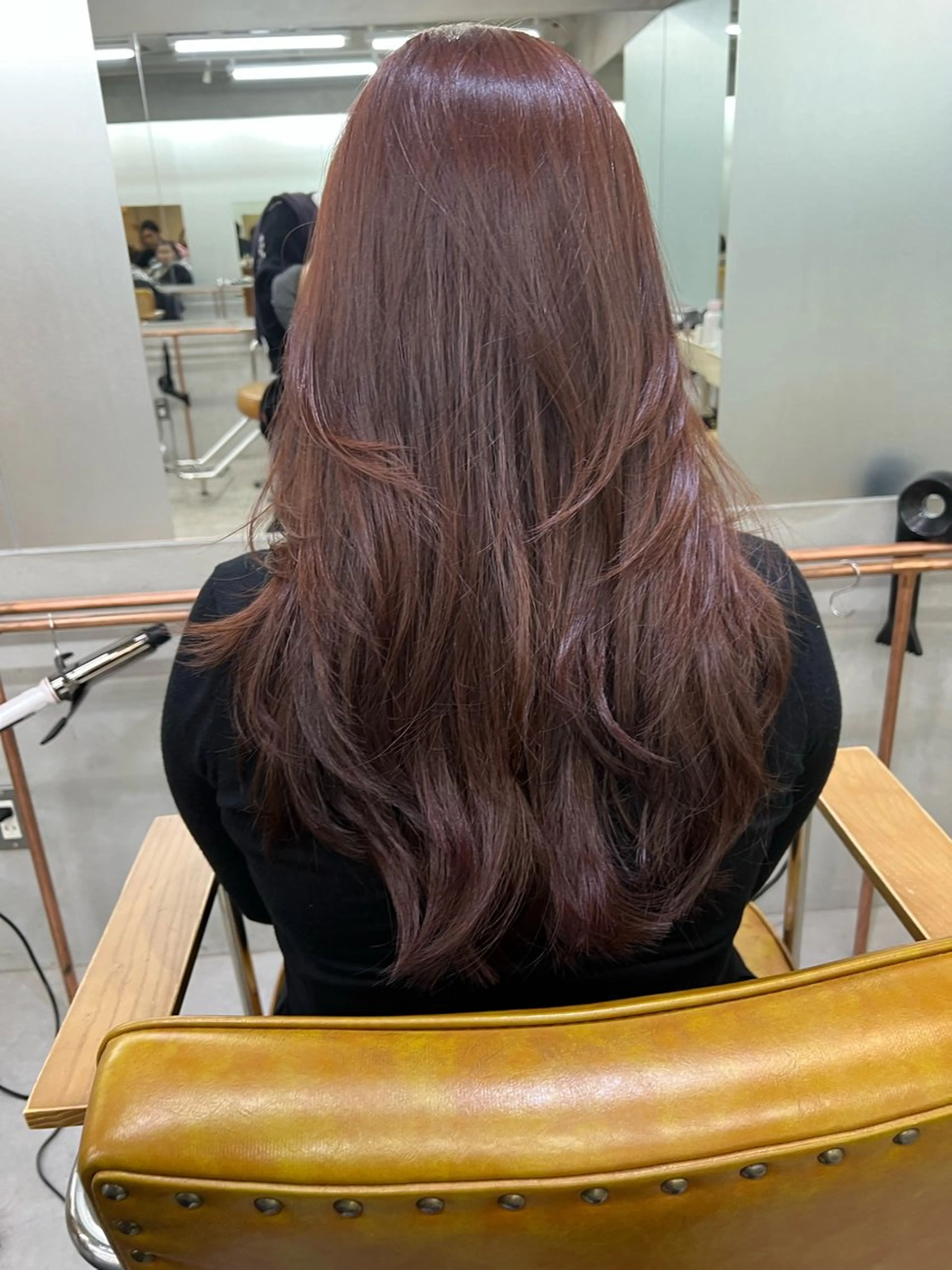 ロング カット ヘアカラー トリートメント 【YUTO】確実に 髪を綺麗にするプロ。のヘアスタイル